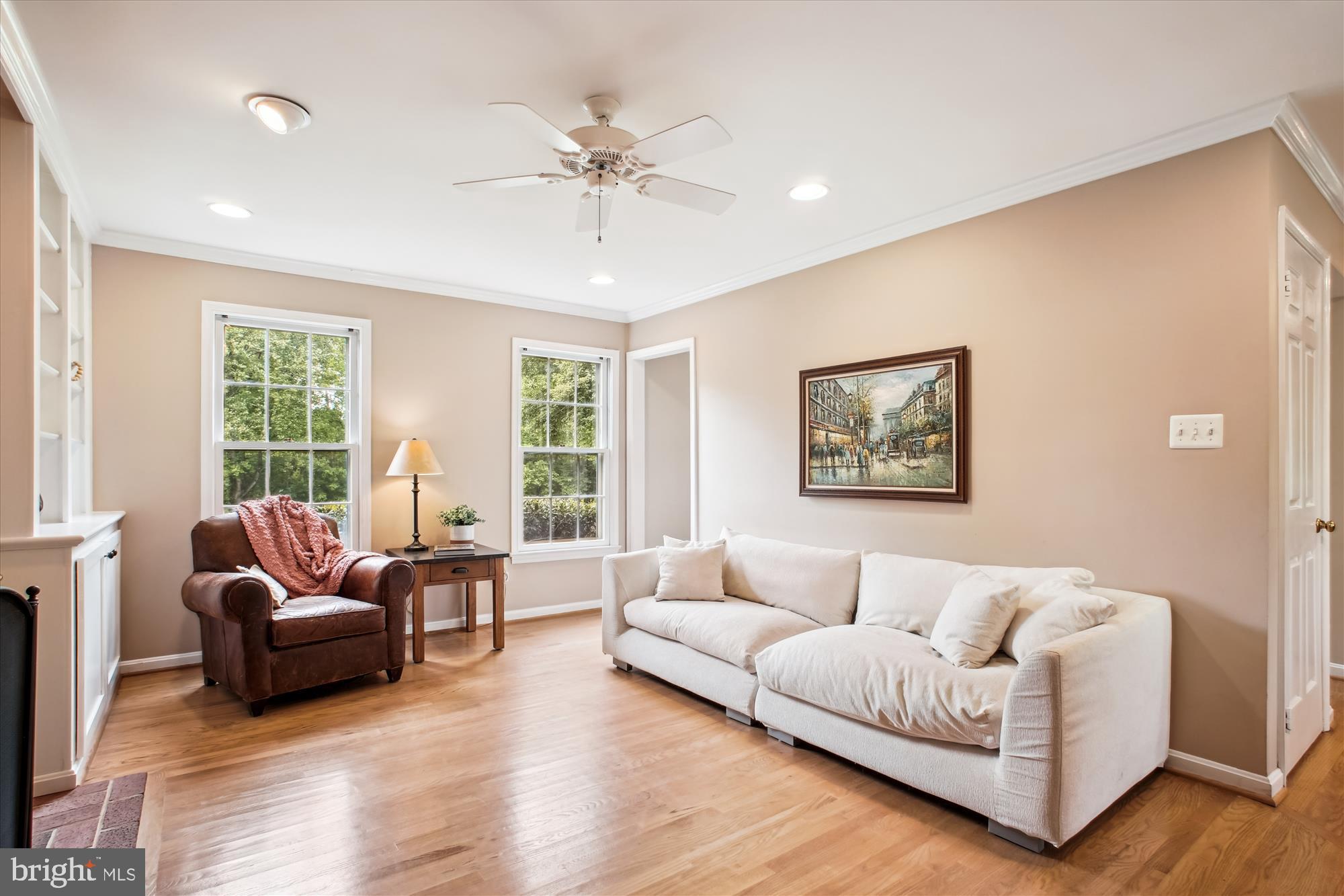 LOCUST HILL - Residential