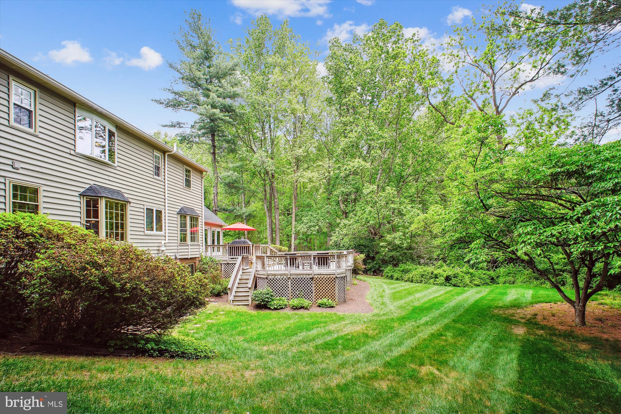 LOCUST HILL - Residential