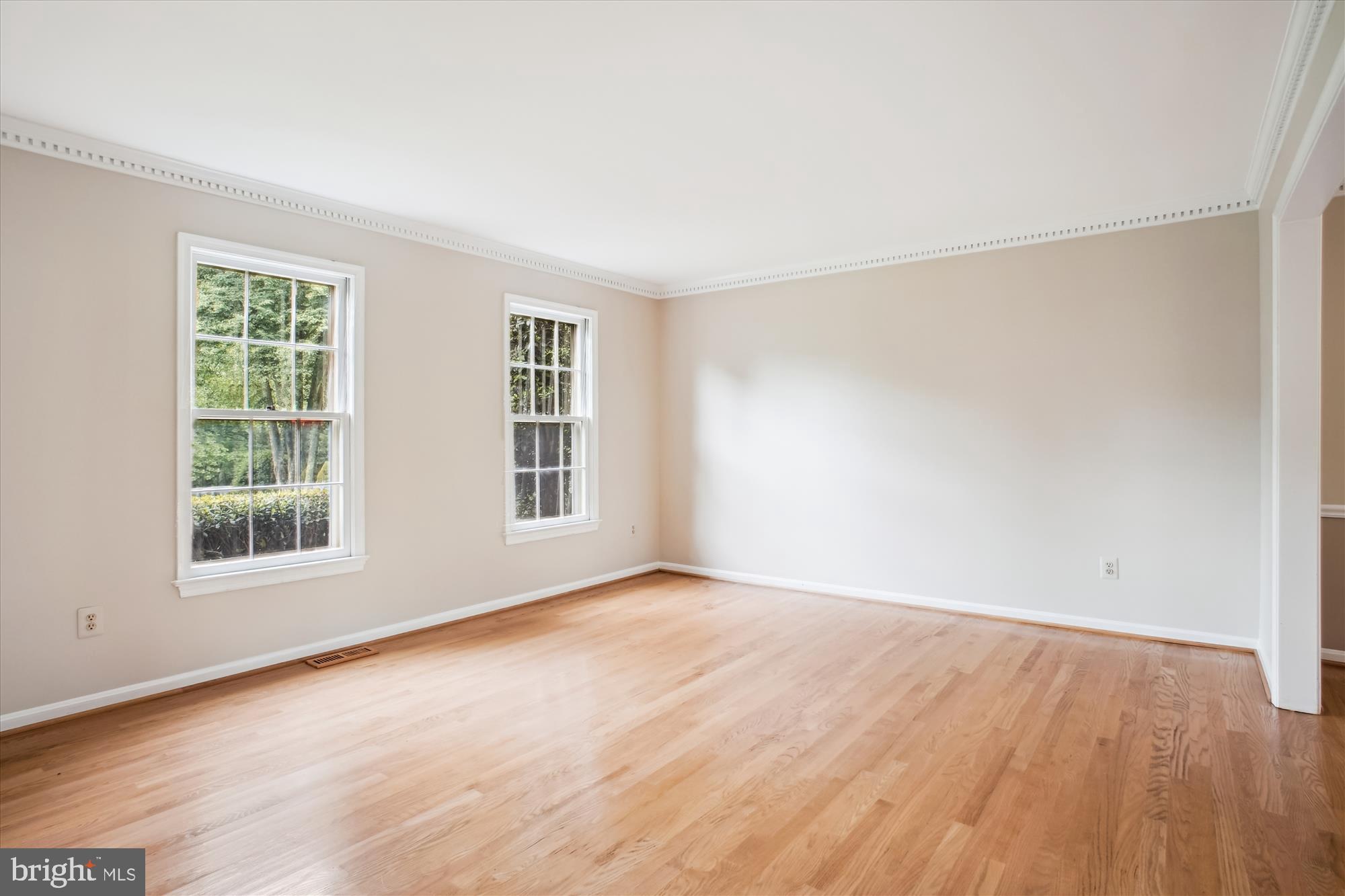 LOCUST HILL - Residential