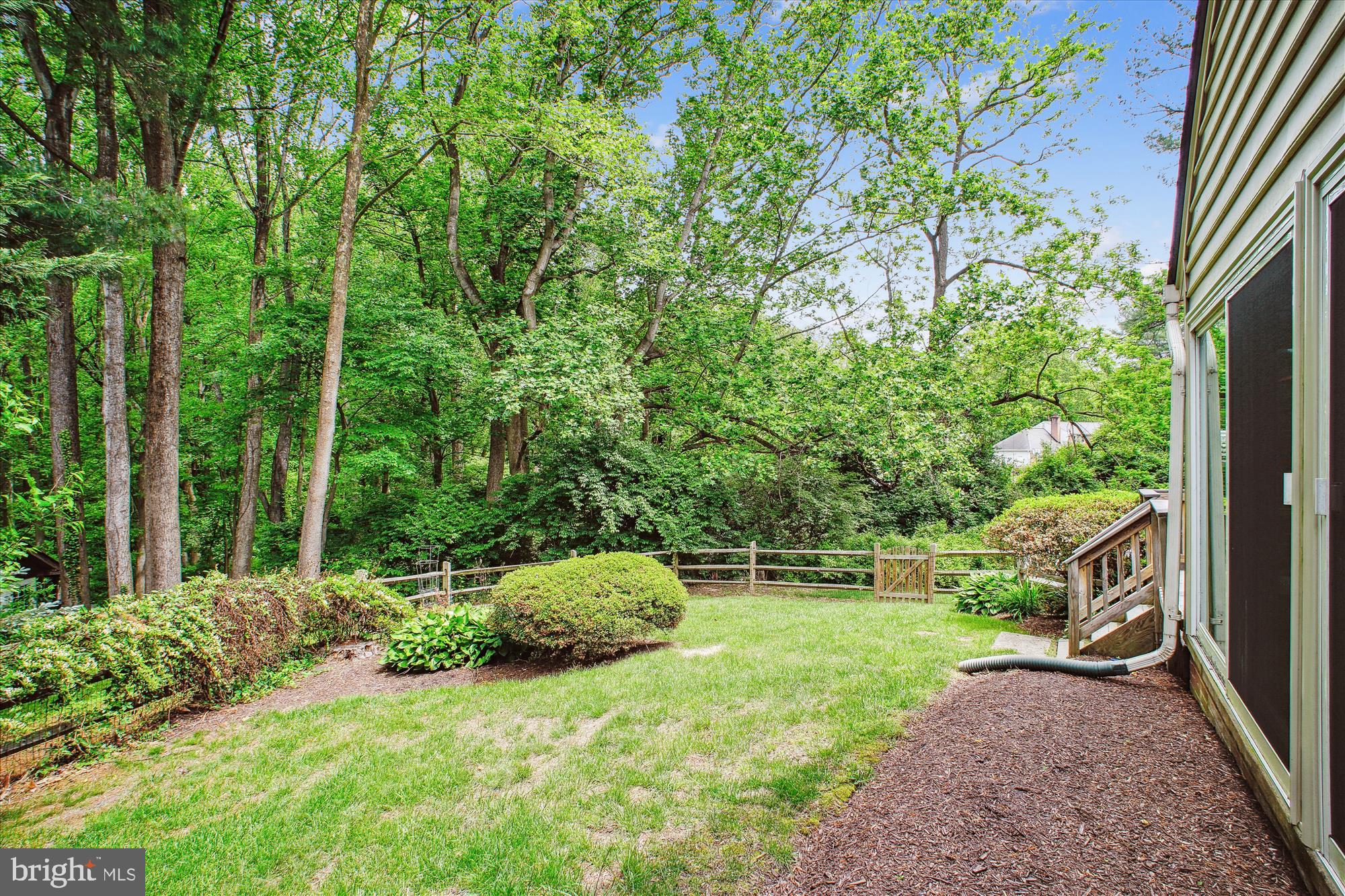 LOCUST HILL - Residential