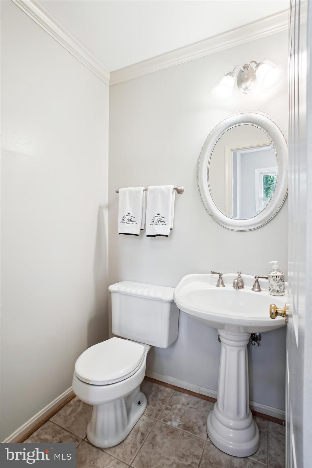 LOCUST HILL - Residential