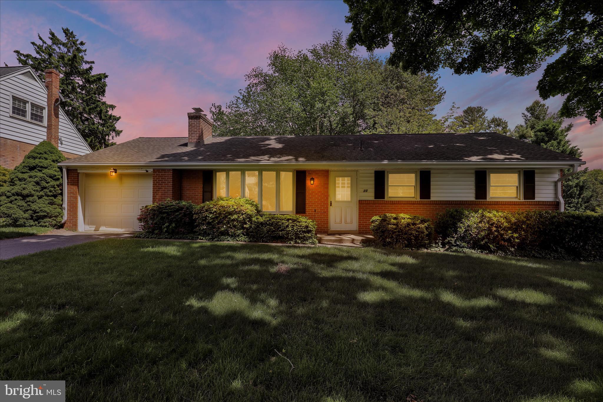 523 BEAN BLOSSOM DRIVE