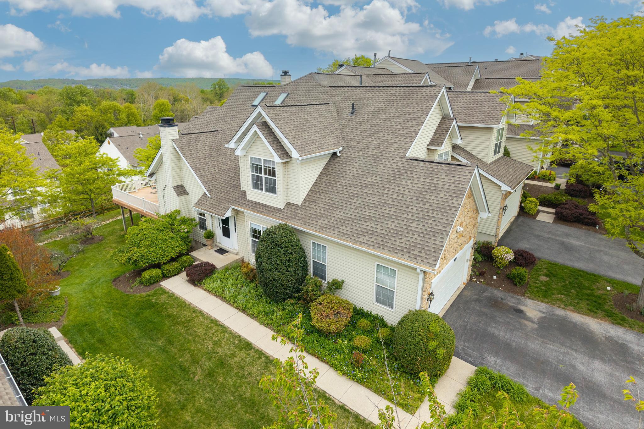 223 SILVERBELL COURT