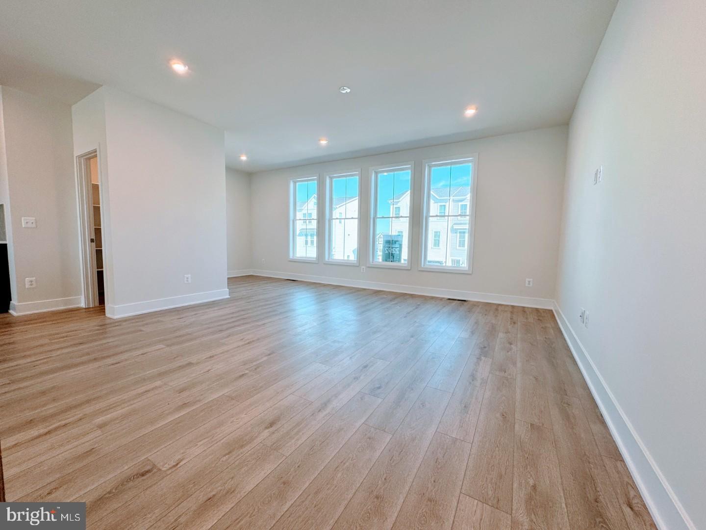 SNOWDEN BRIDGE - Residential Lease