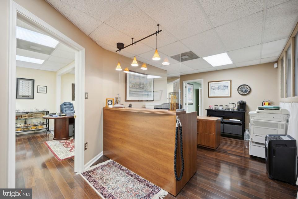 558 W UWCHLAN AVENUE