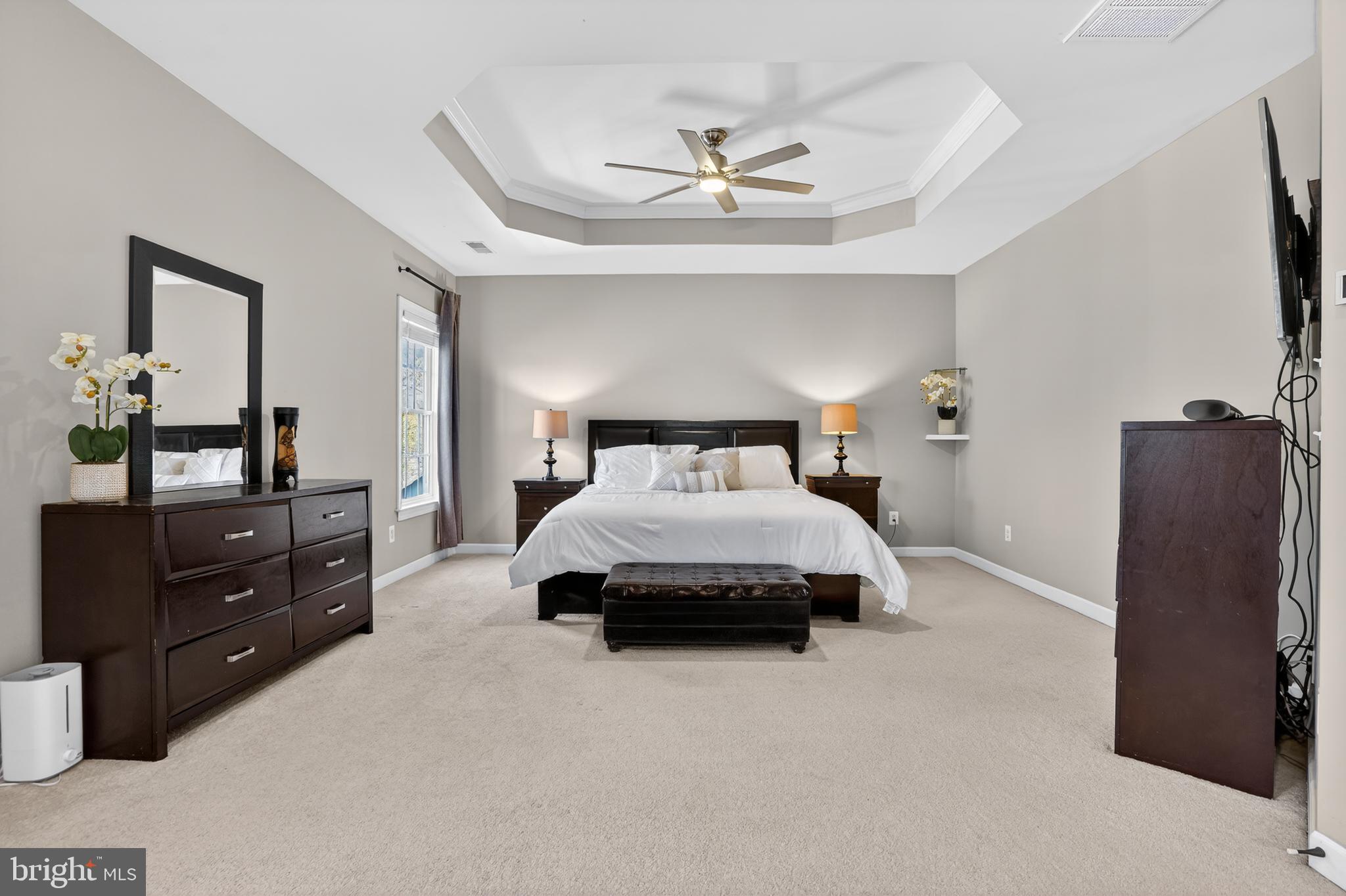 6827 TANGLEWOOD DRIVE