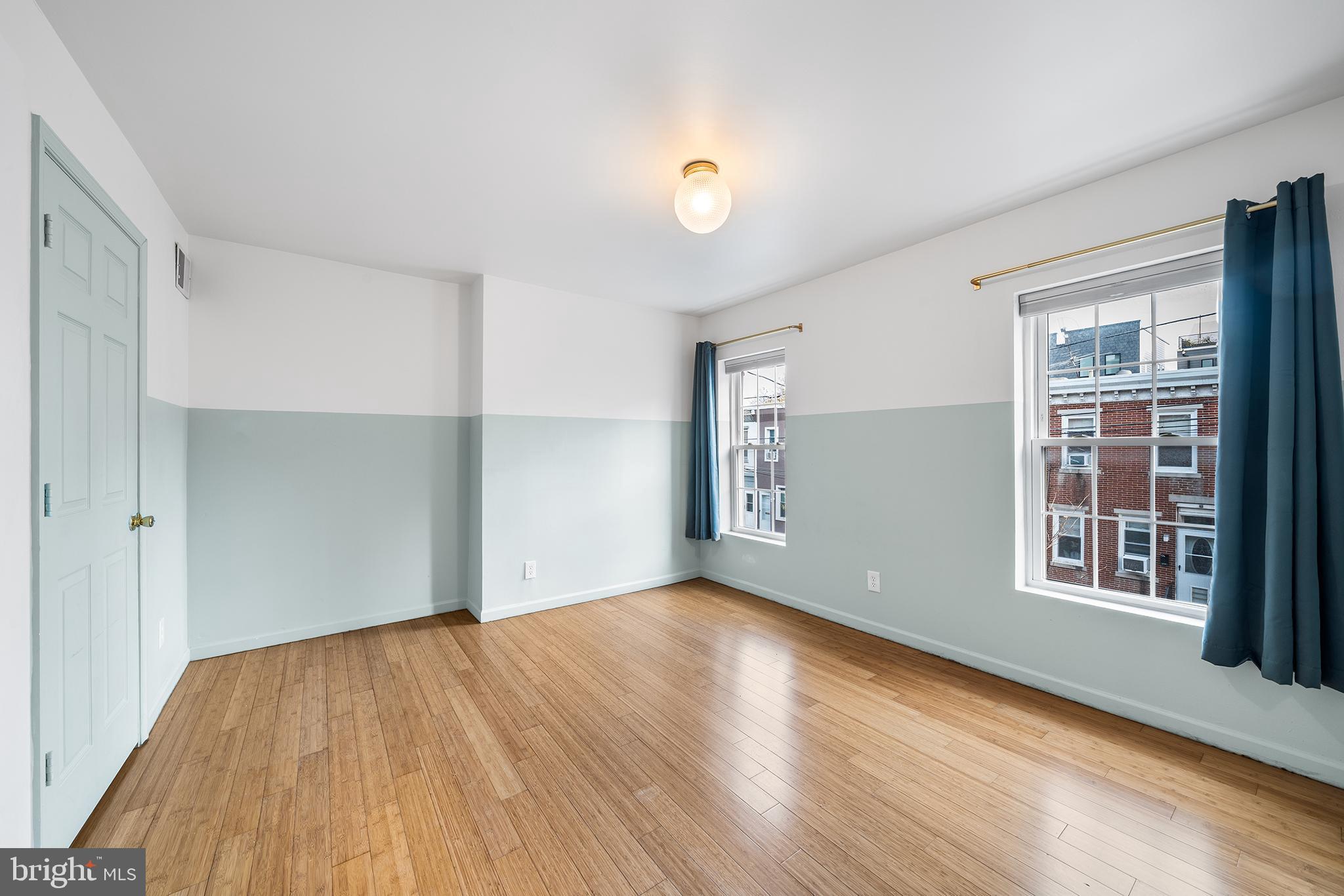 EAST KENSINGTON - Residential Lease