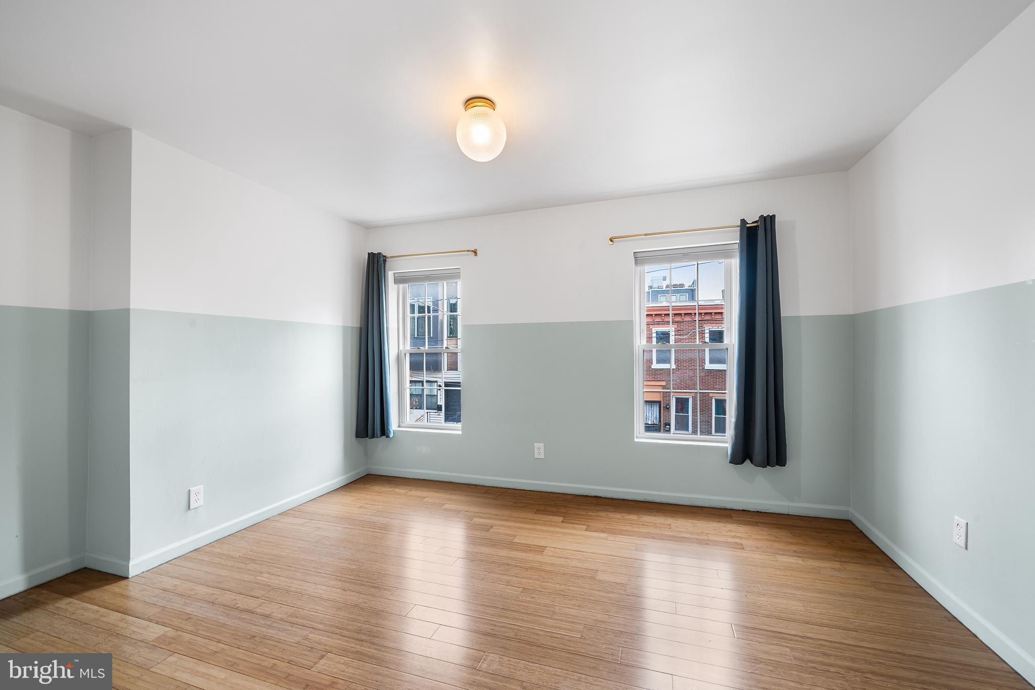 EAST KENSINGTON - Residential Lease