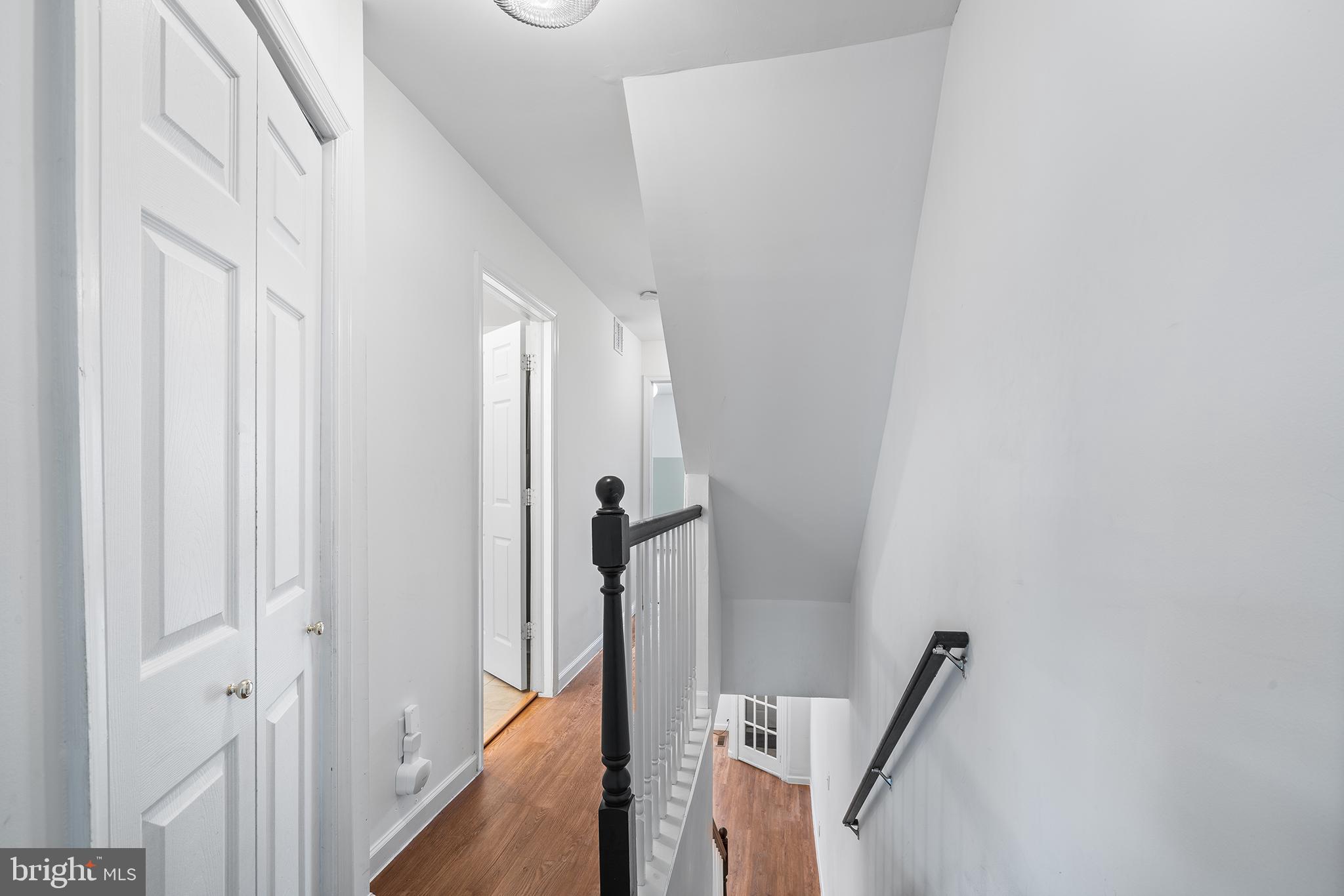 EAST KENSINGTON - Residential Lease