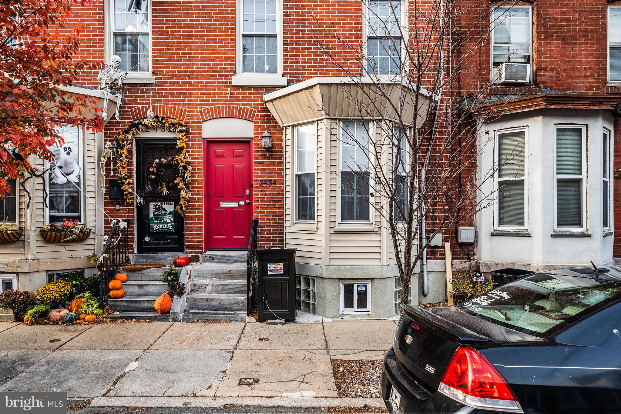 EAST KENSINGTON - Residential Lease