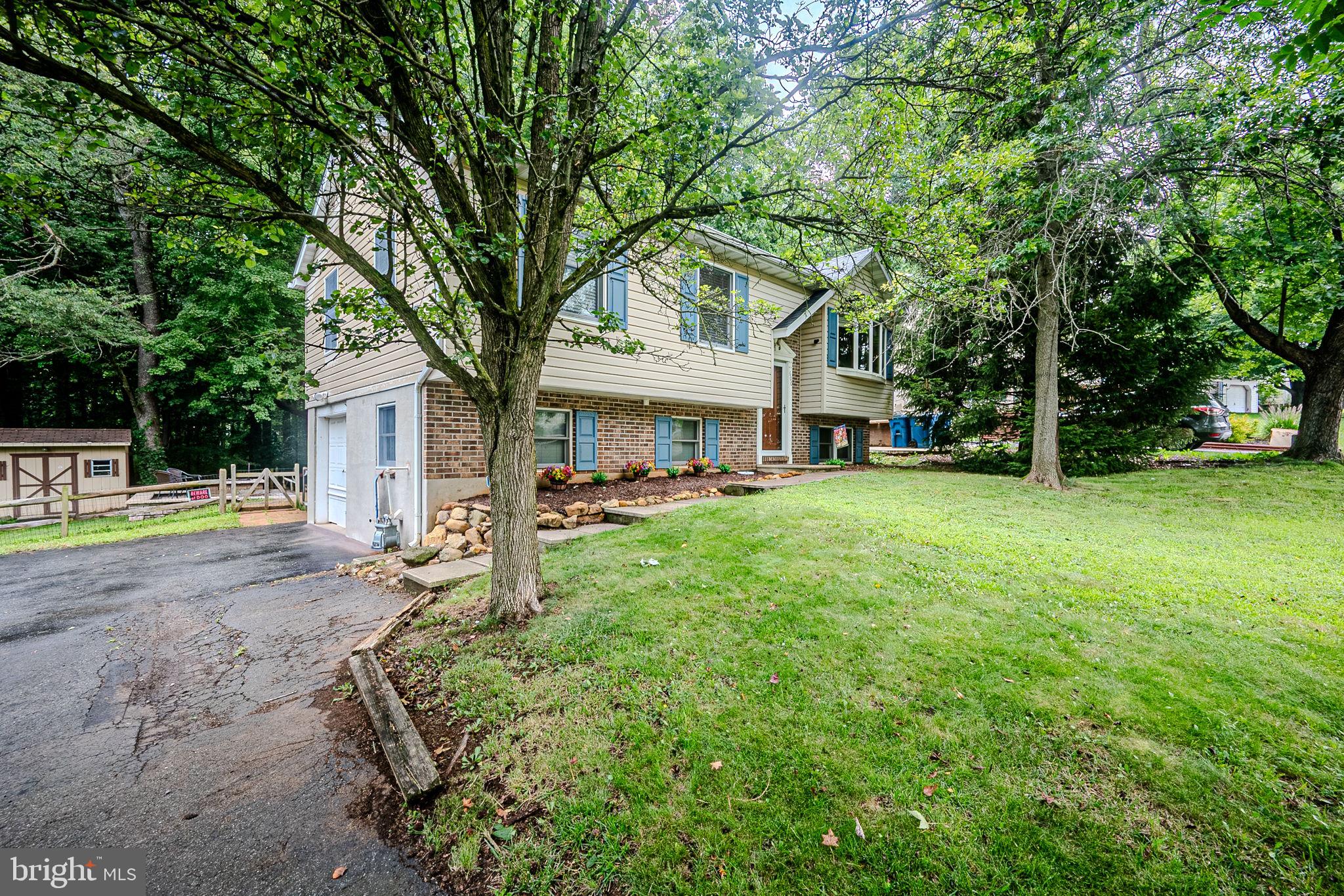 600 GRAY MOUNT CIRCLE