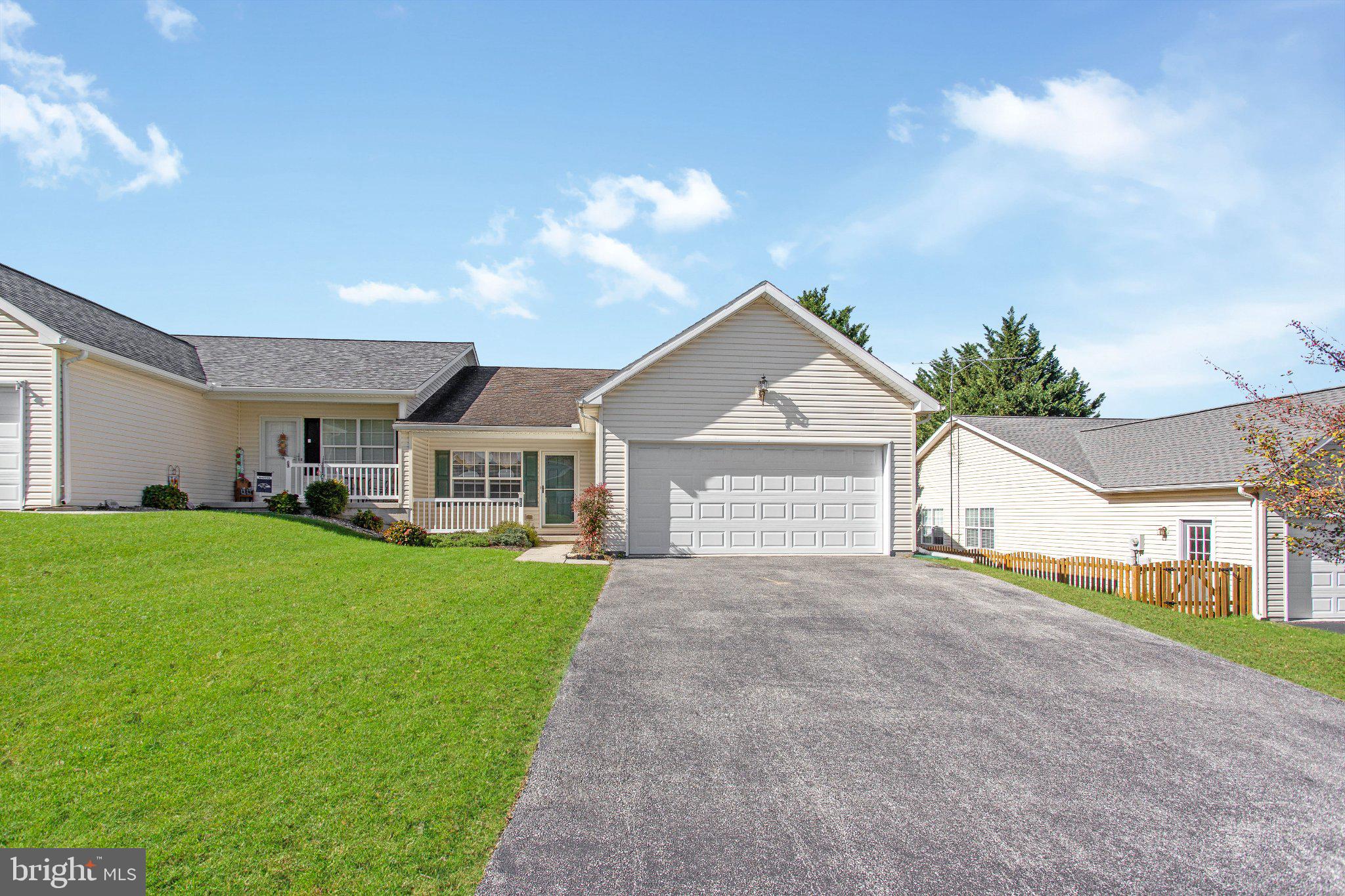 65 LEXINGTON DRIVE