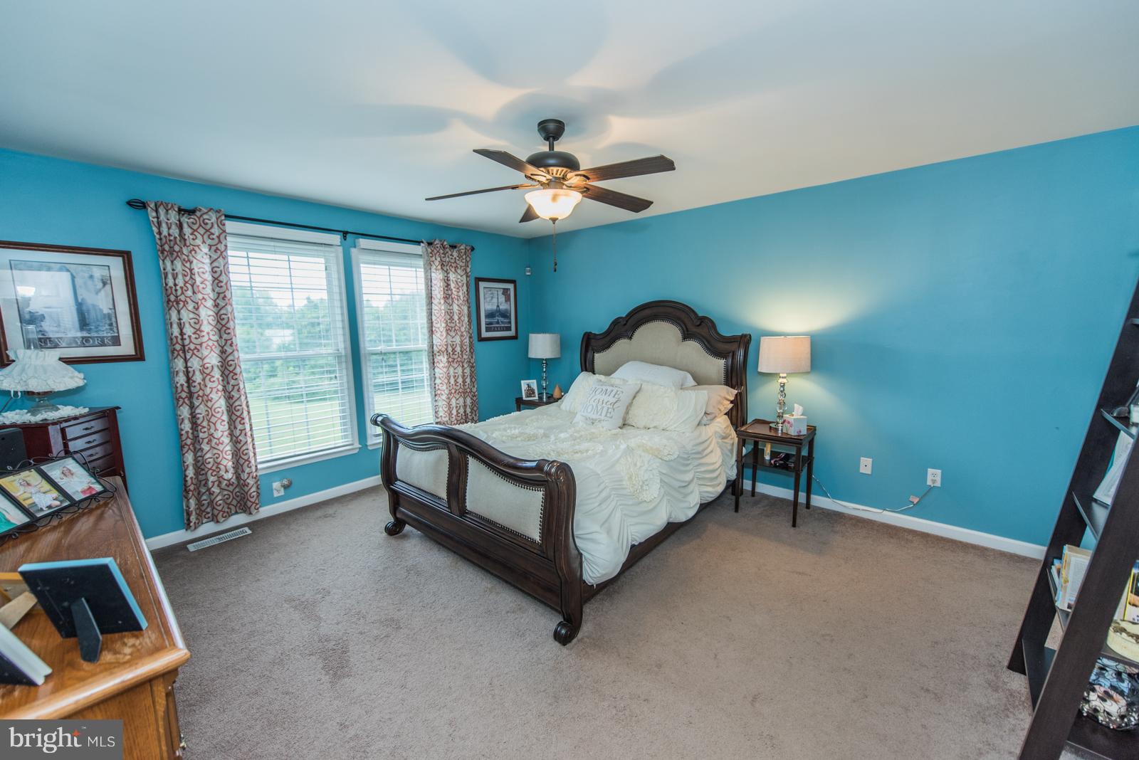 WALTON WOODS - Residential