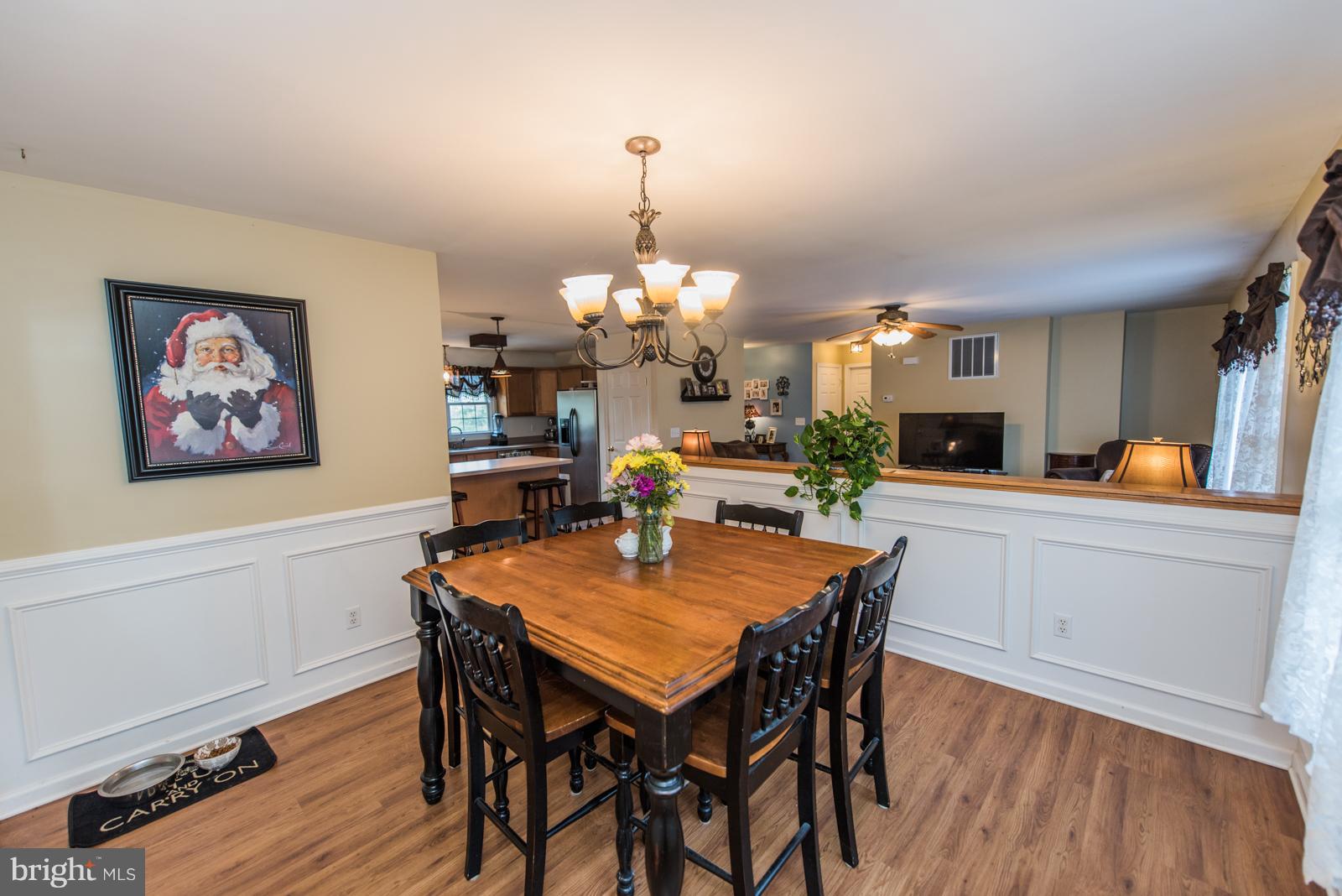 WALTON WOODS - Residential