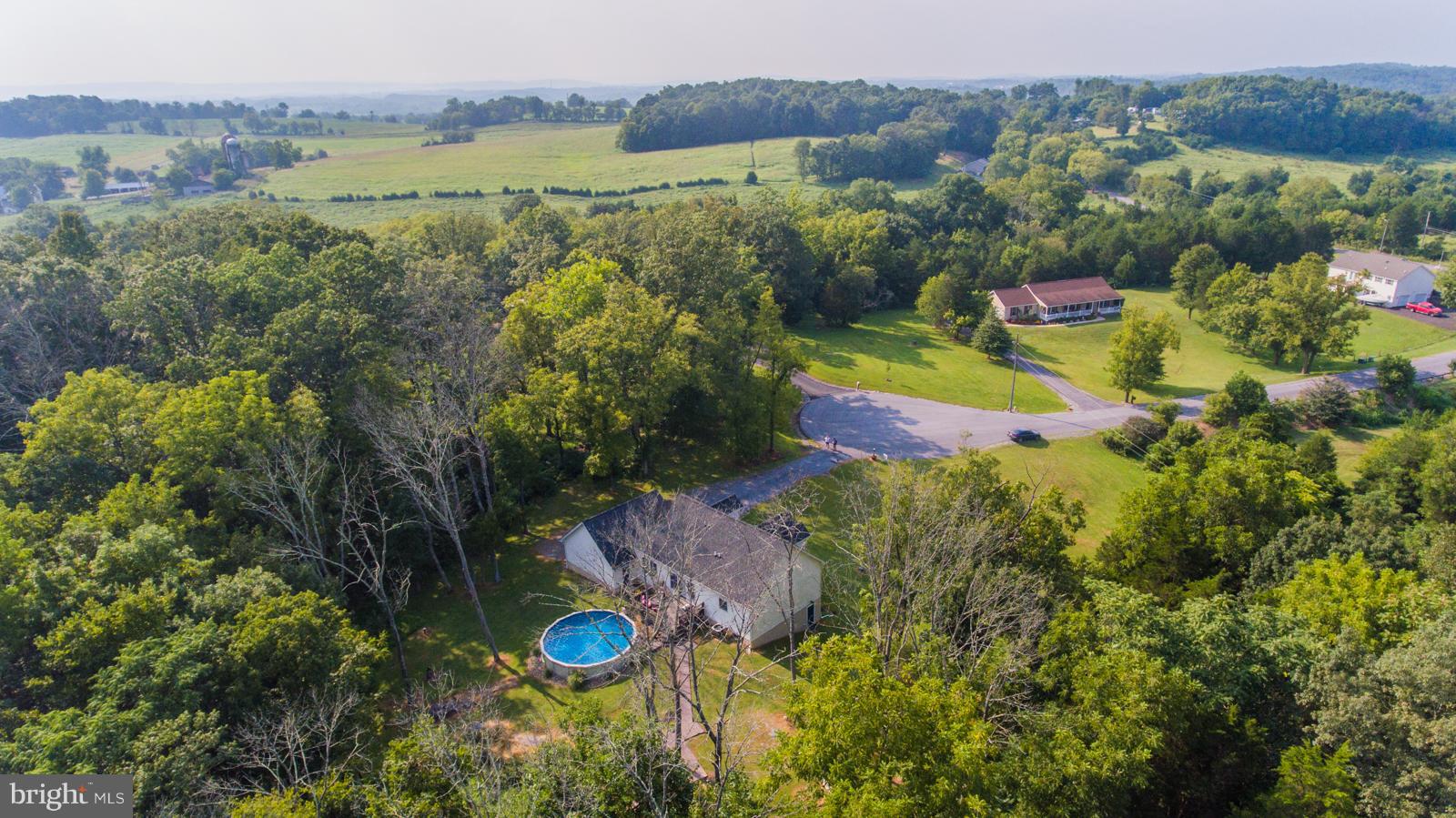 WALTON WOODS - Residential