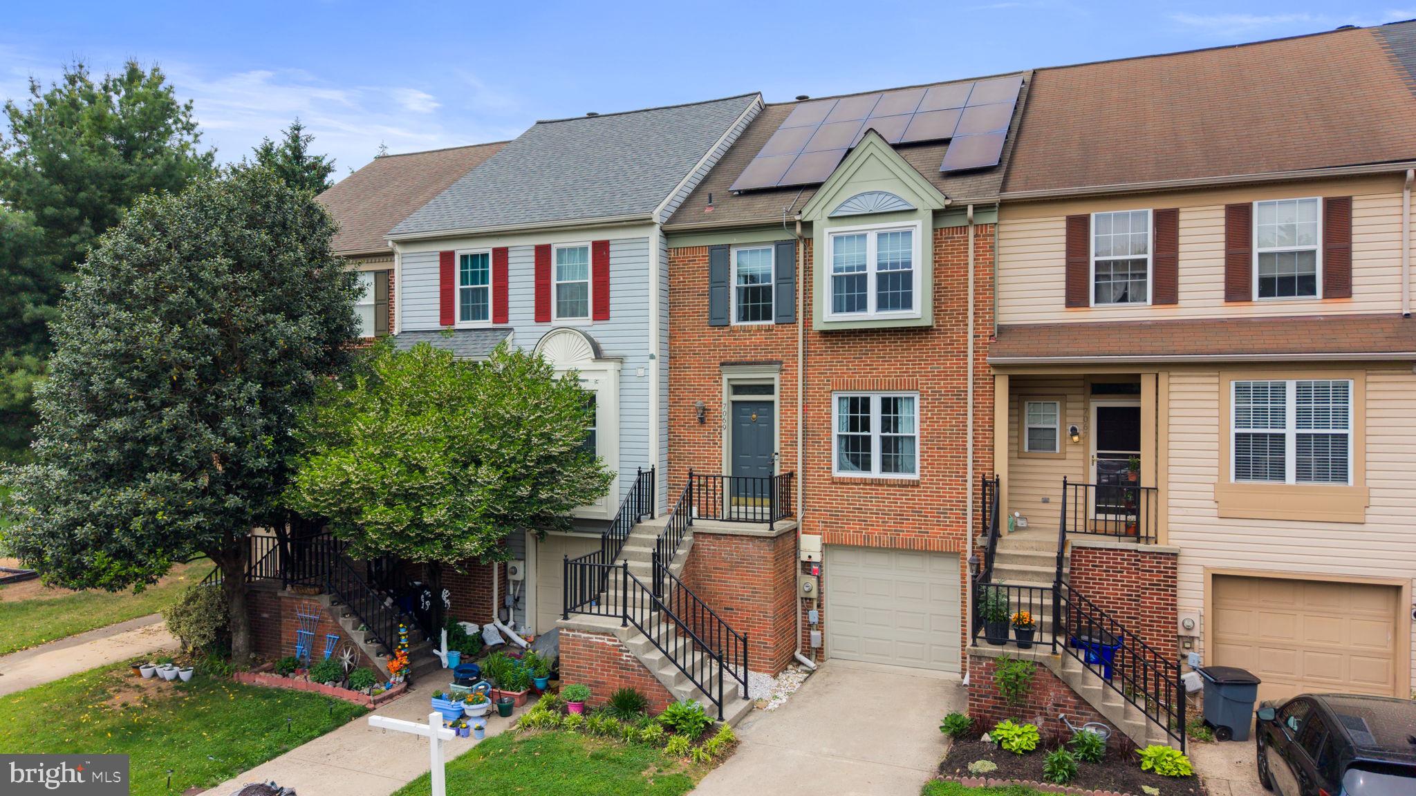 SOCIETY CIRCLE - Residential