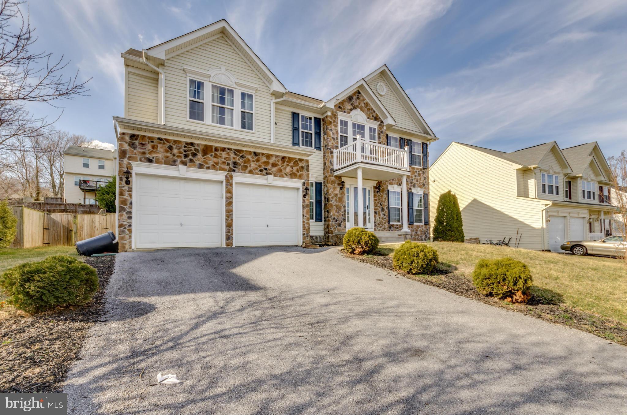 STONEBROOK VILLAGE - Residential