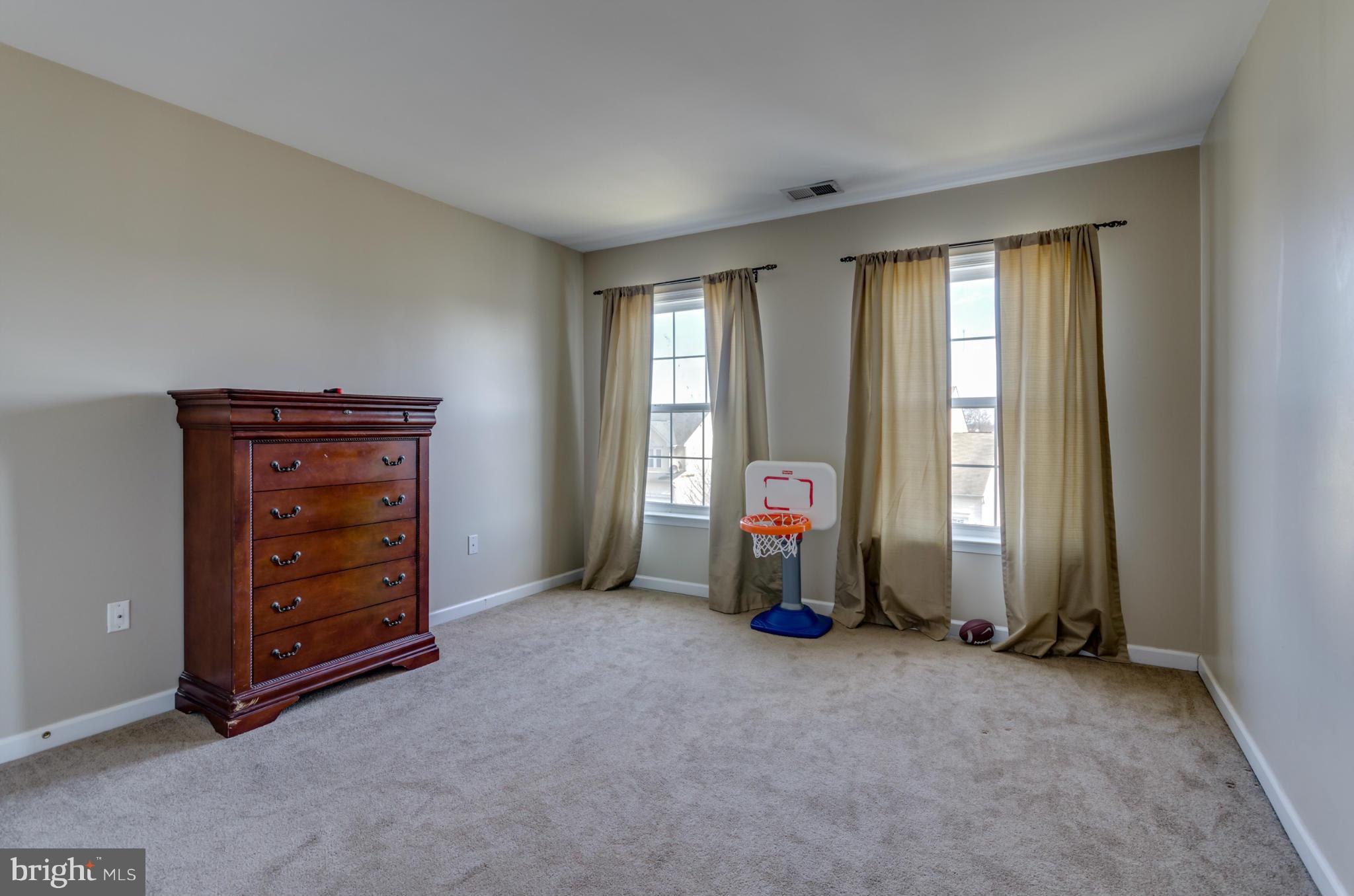 STONEBROOK VILLAGE - Residential