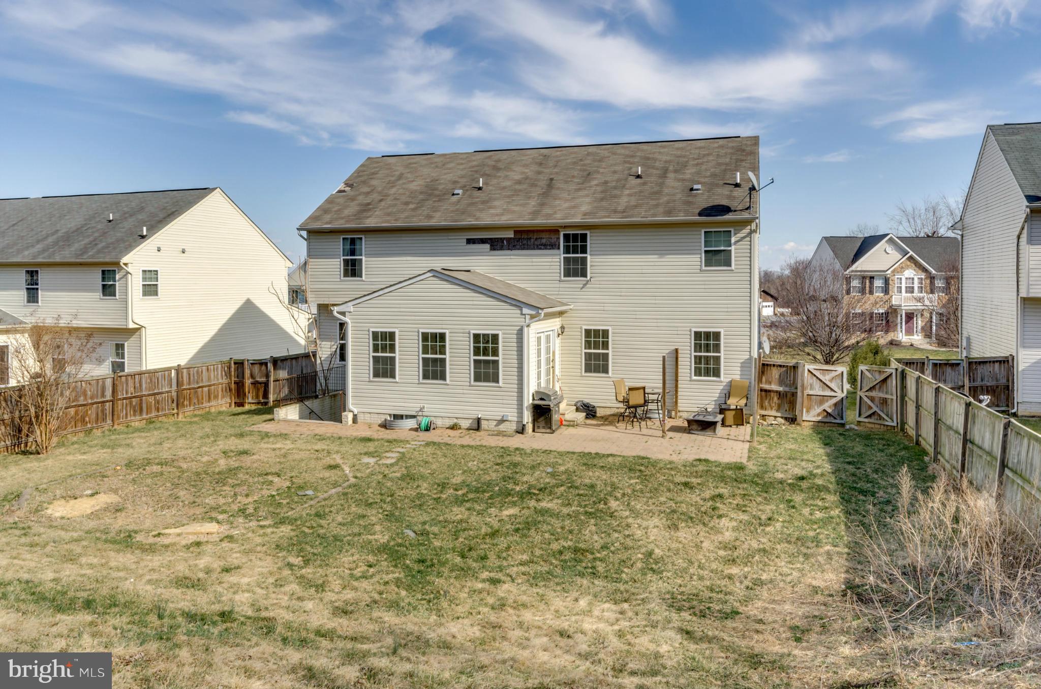 STONEBROOK VILLAGE - Residential