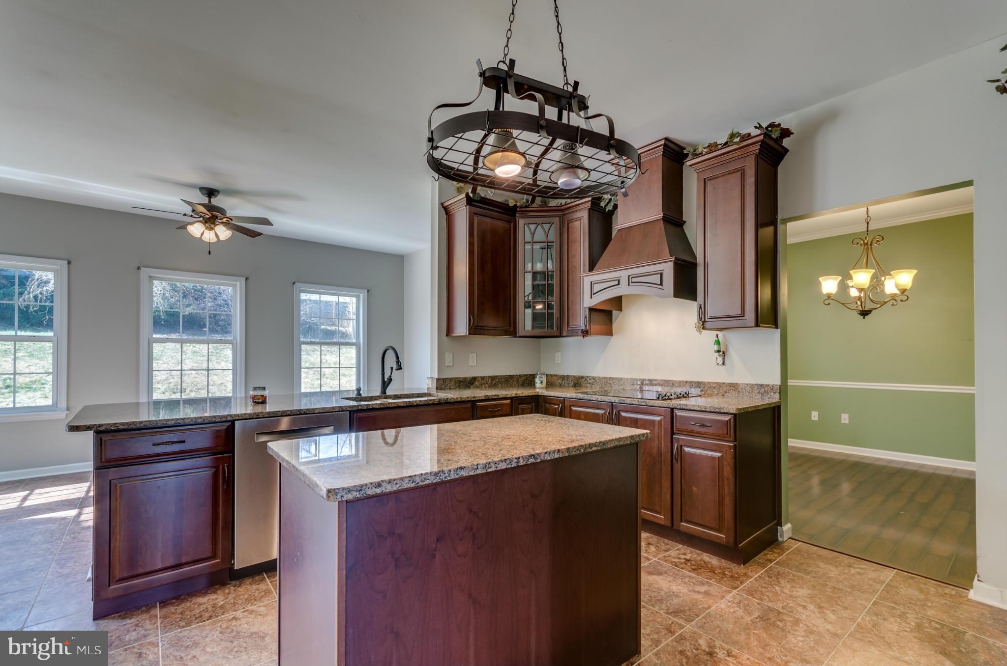 STONEBROOK VILLAGE - Residential