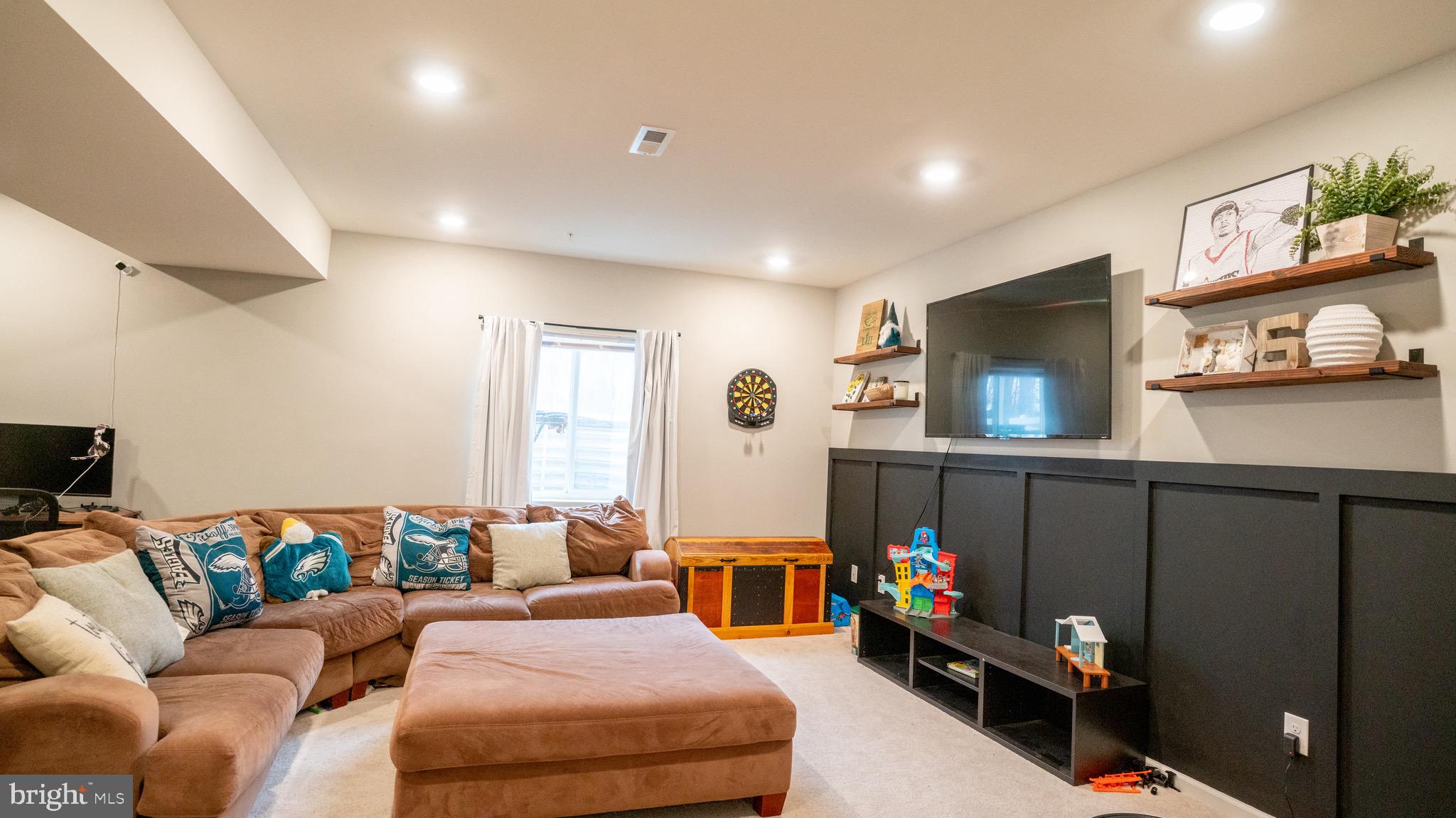 SOUTHALL - Residential