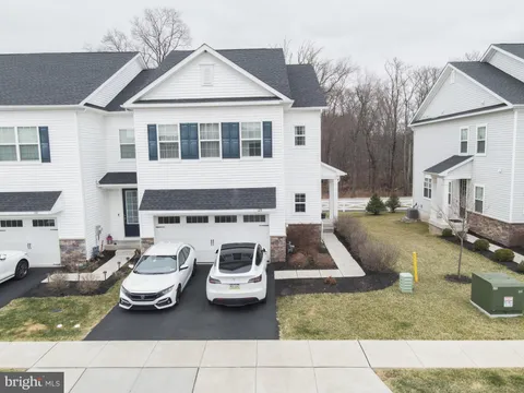 128 Thomond Way, Royersford, PA MLS: PAMC2132894
