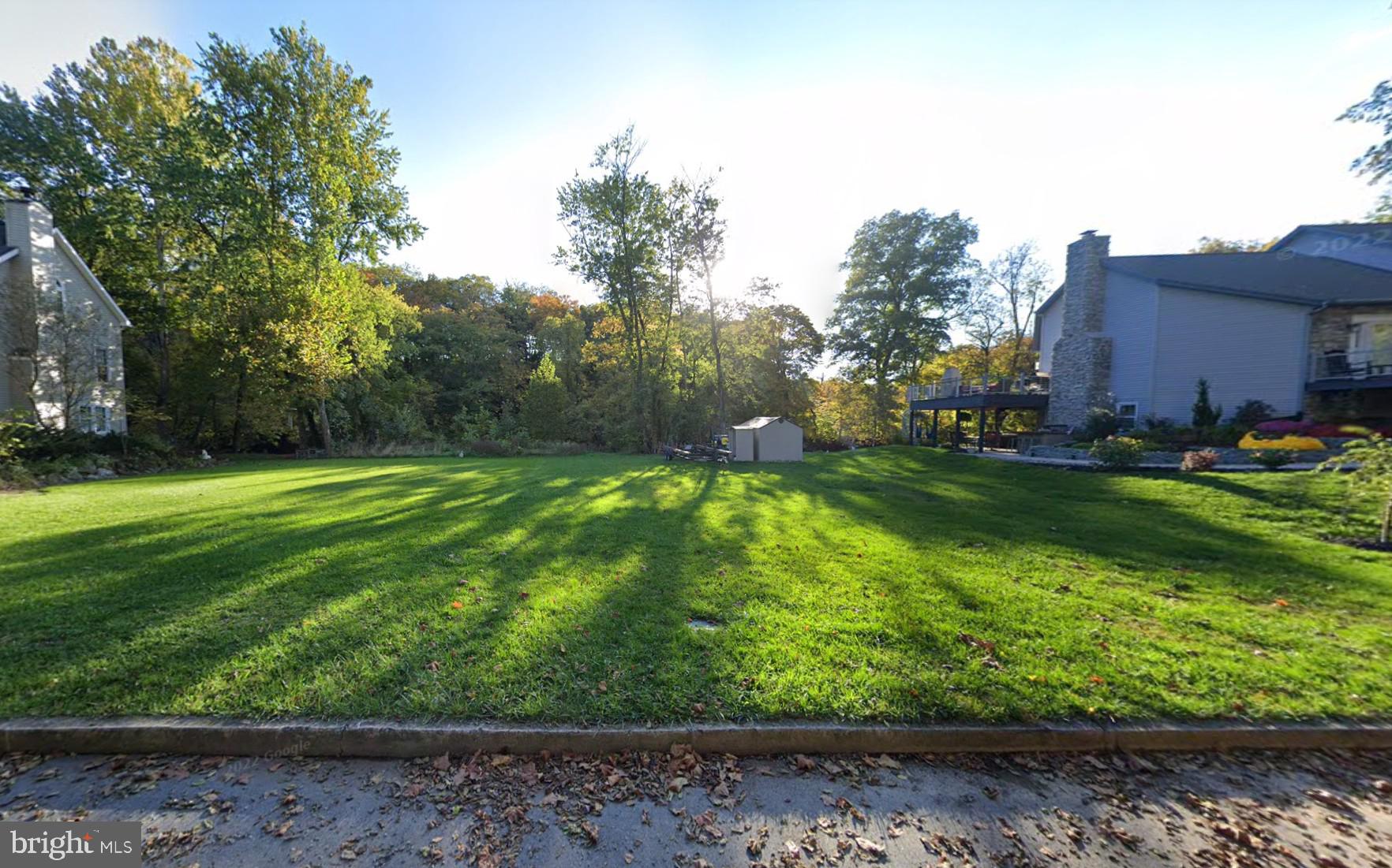 224 CREEKWOOD DRIVE