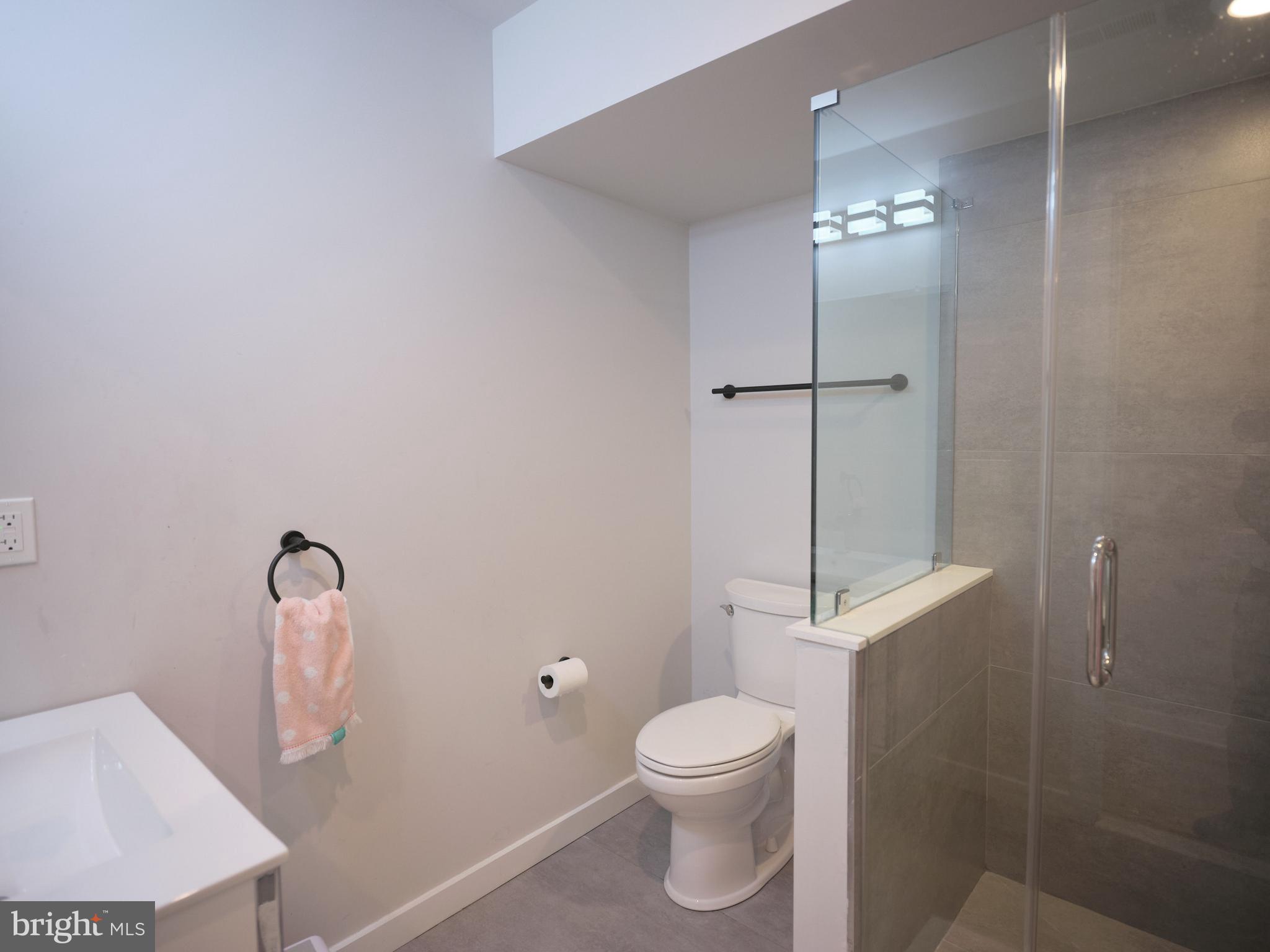 PHILADELPHIA - Residential Lease