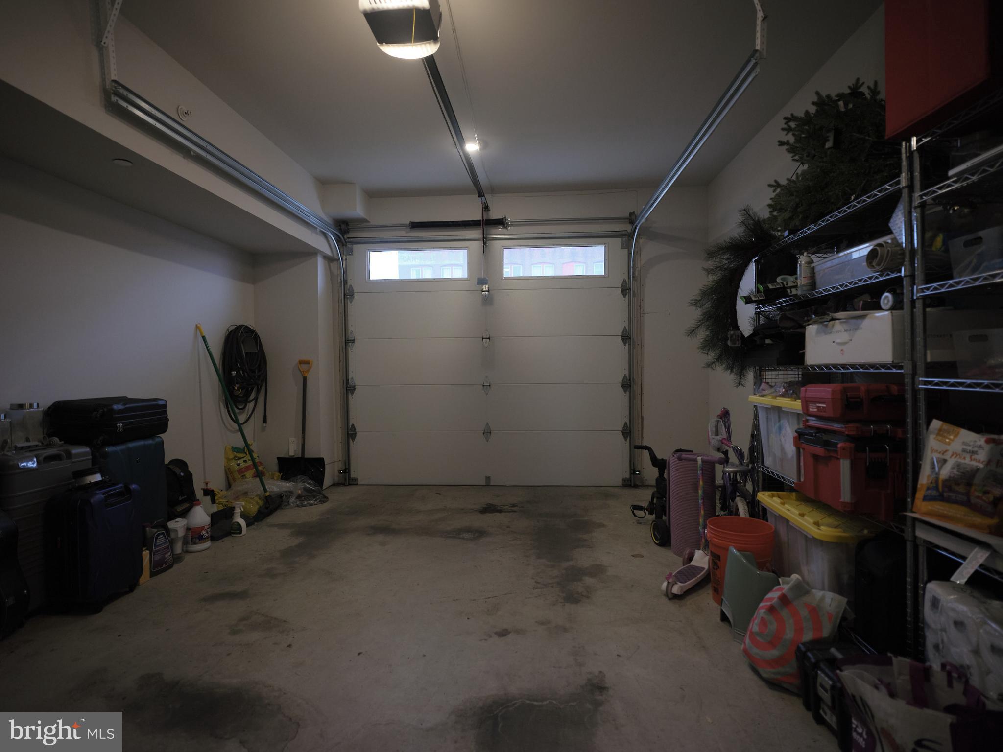 PHILADELPHIA - Residential Lease