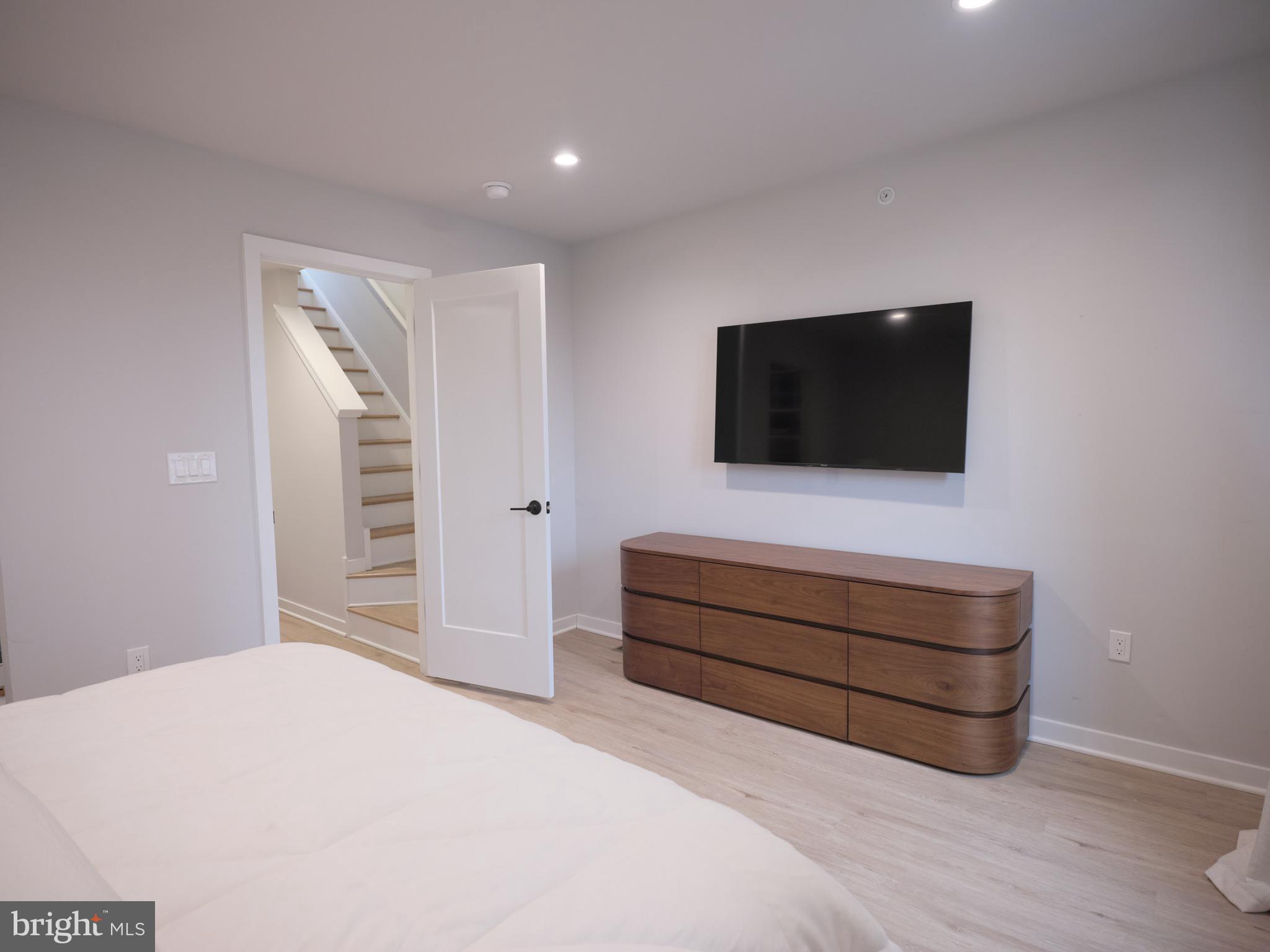 PHILADELPHIA - Residential Lease