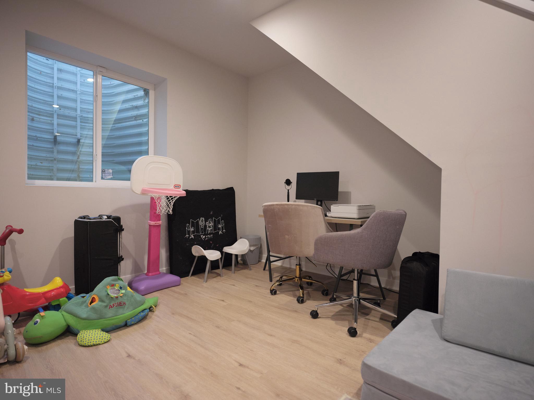 PHILADELPHIA - Residential Lease