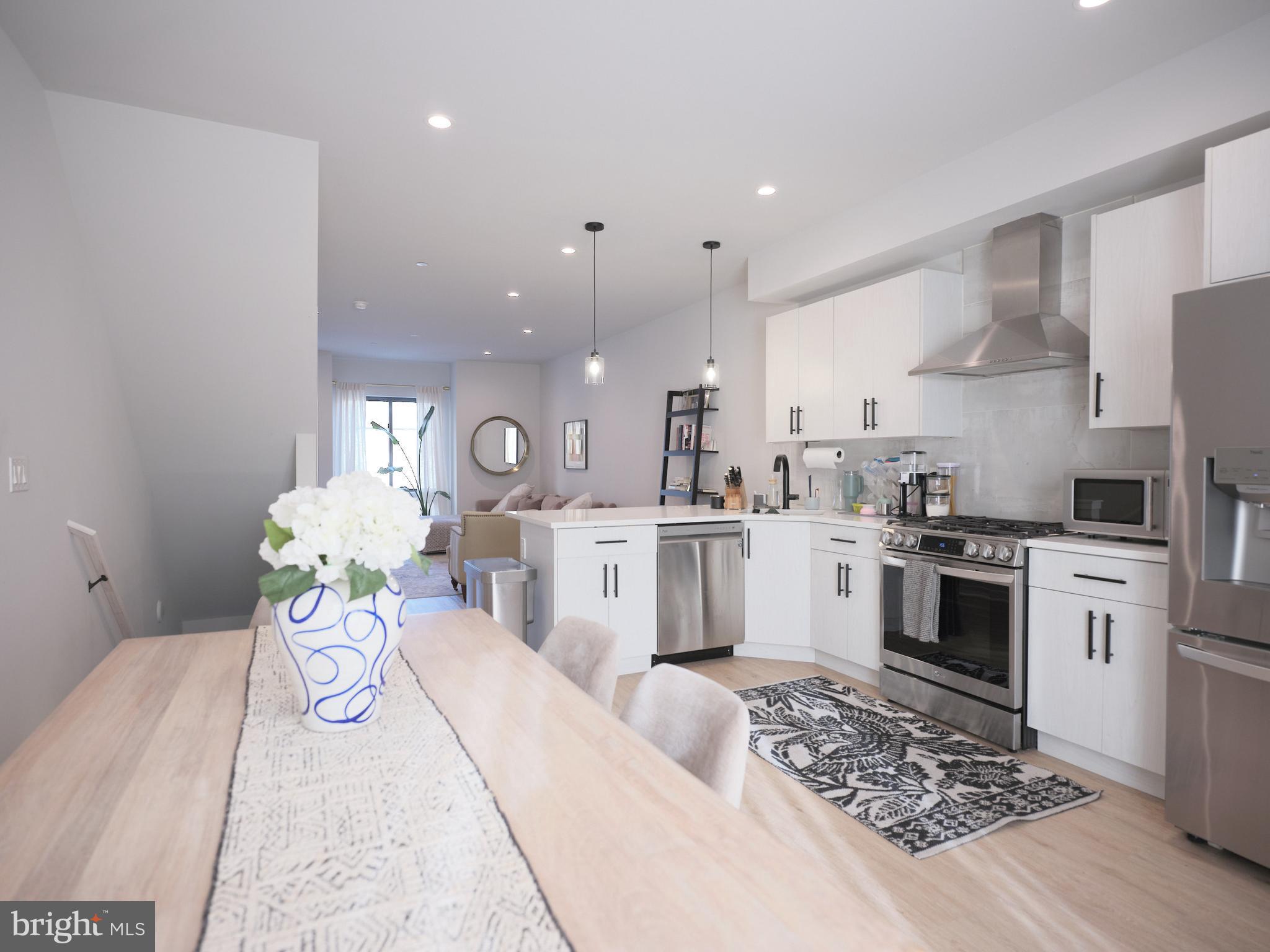 PHILADELPHIA - Residential Lease