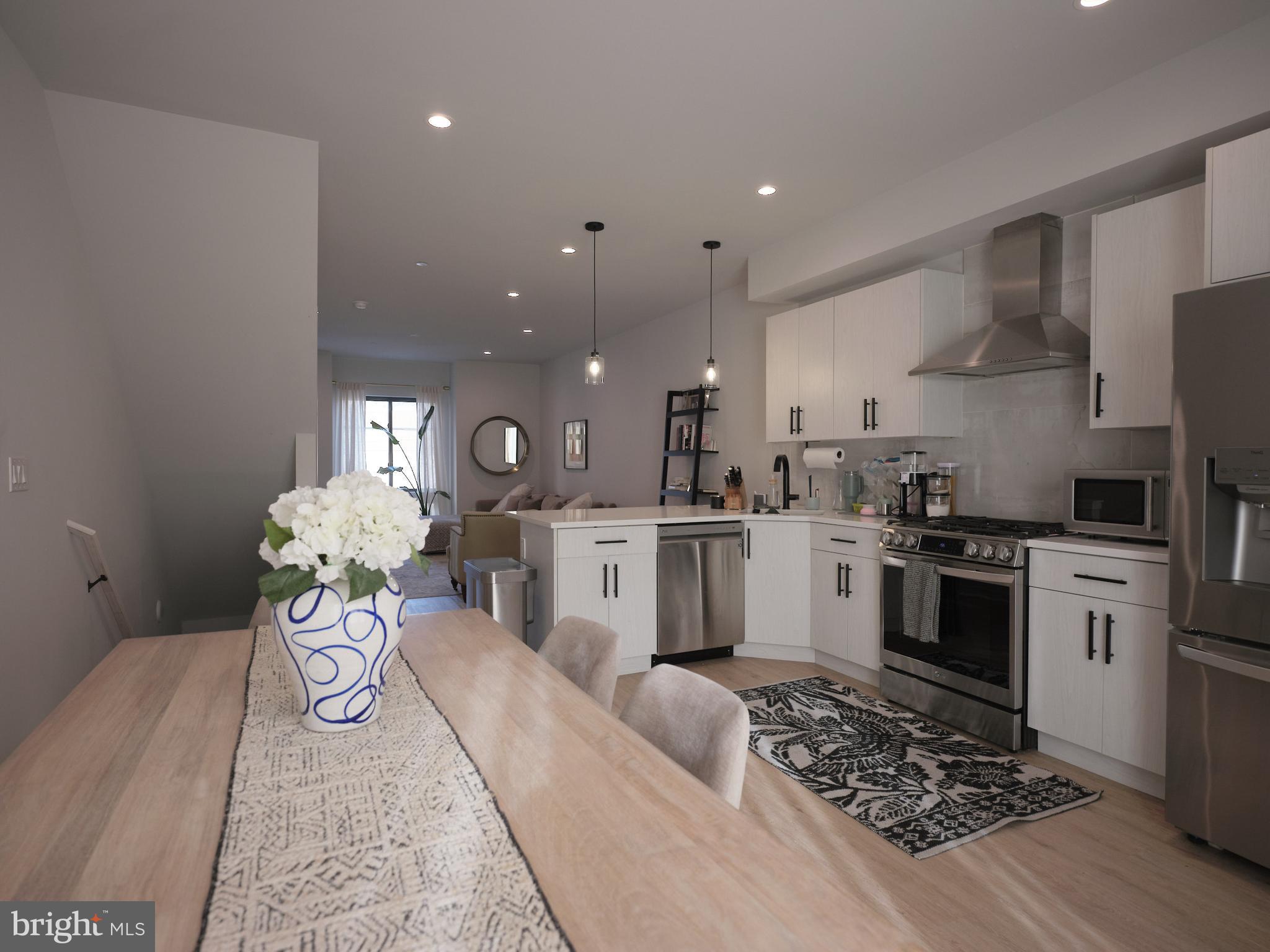 PHILADELPHIA - Residential Lease