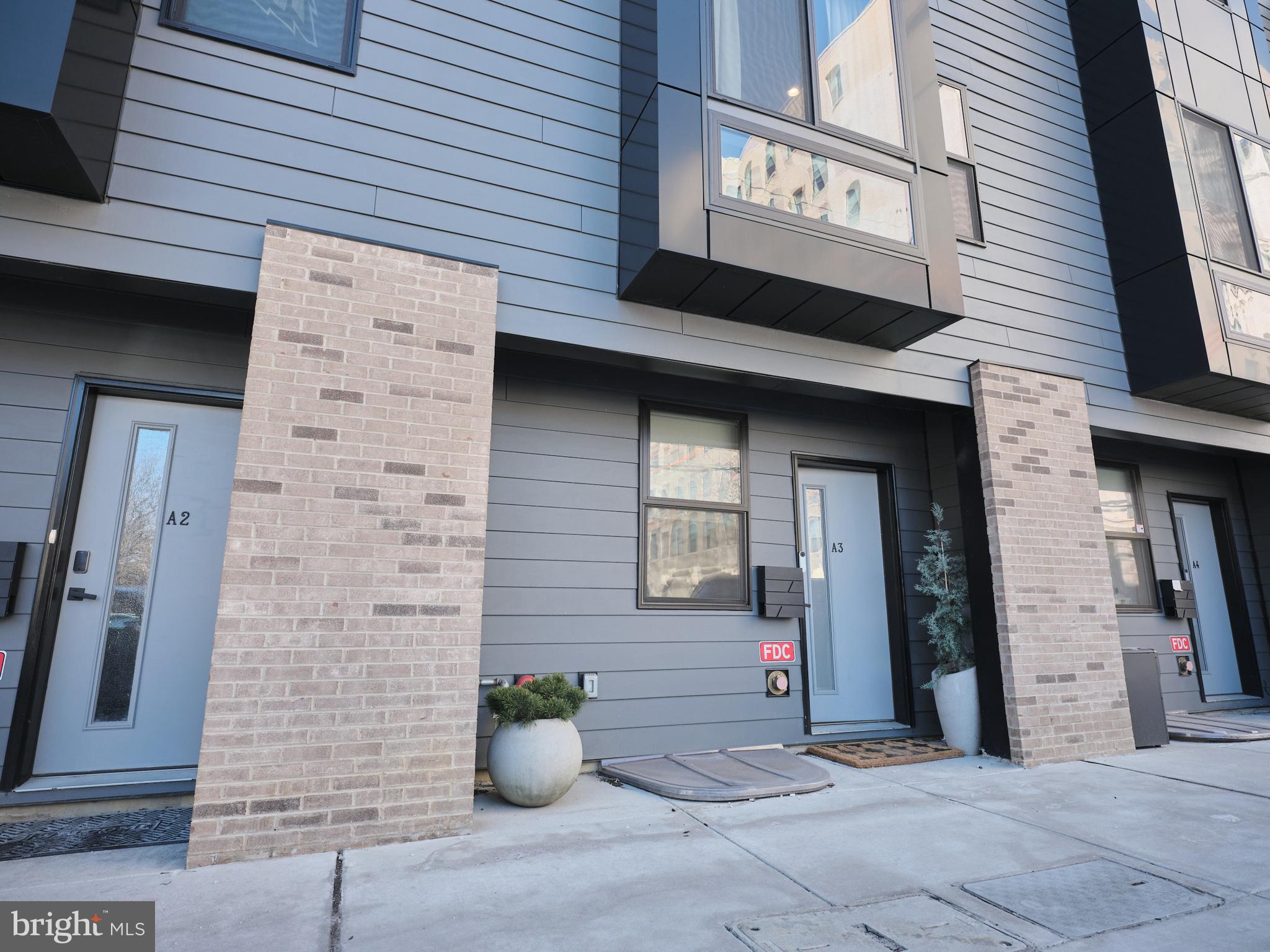 PHILADELPHIA - Residential Lease