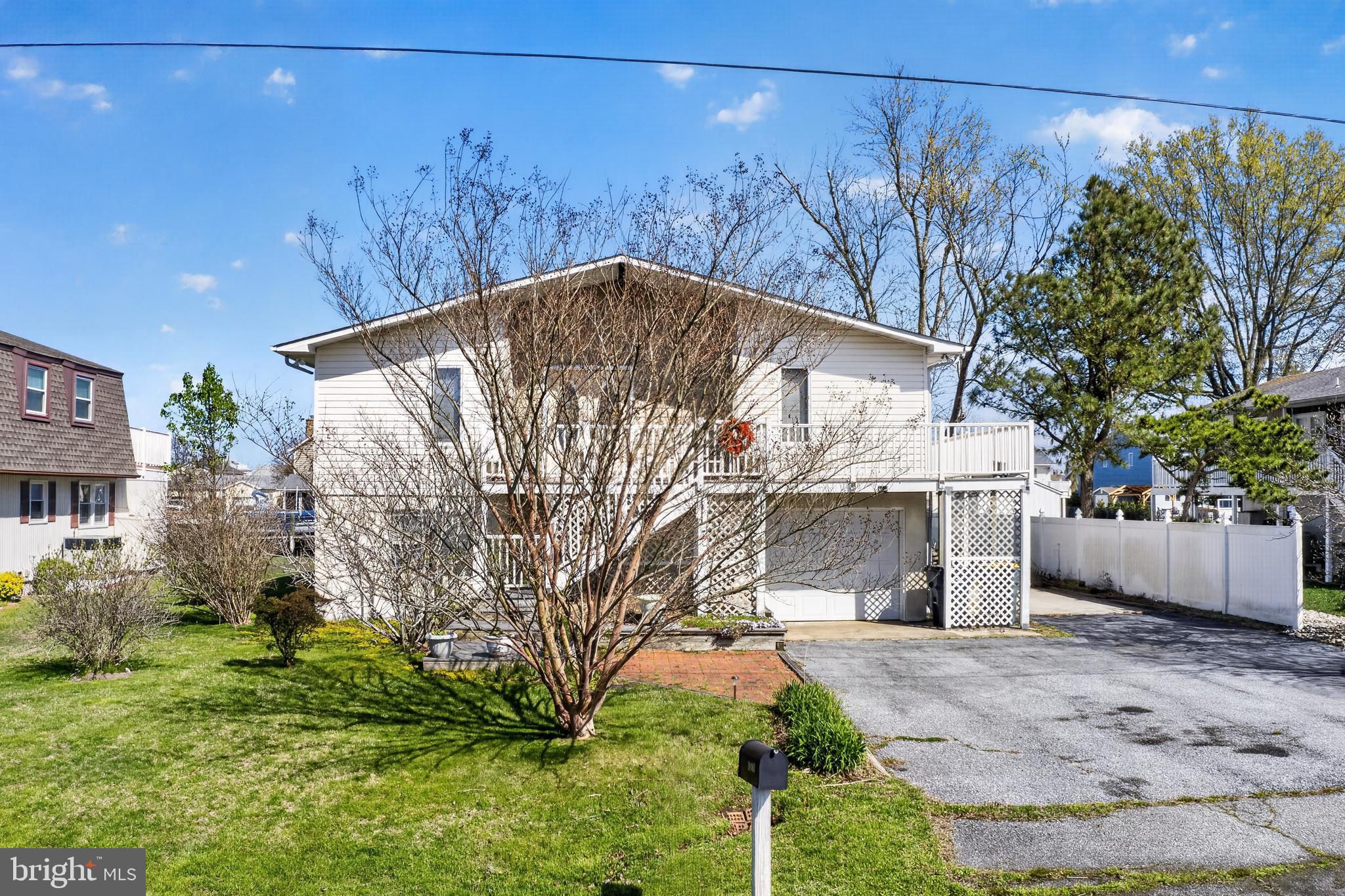 38347 RIVER BIRCH DRIVE