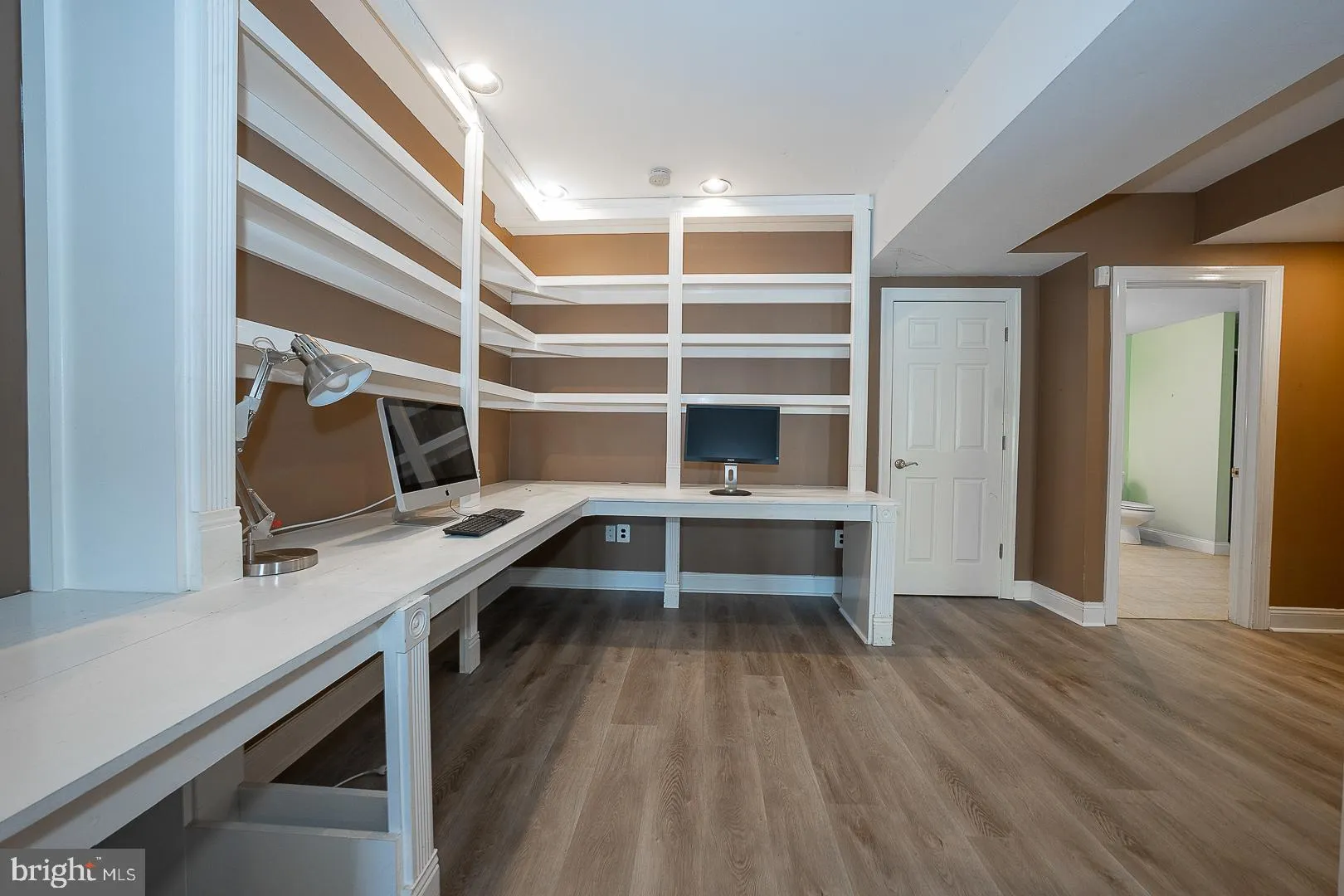 Berwyn, Pennsylvania 19312, United States, 5 Bedrooms Bedrooms, ,5 BathroomsBathrooms,Residential,Active,144878