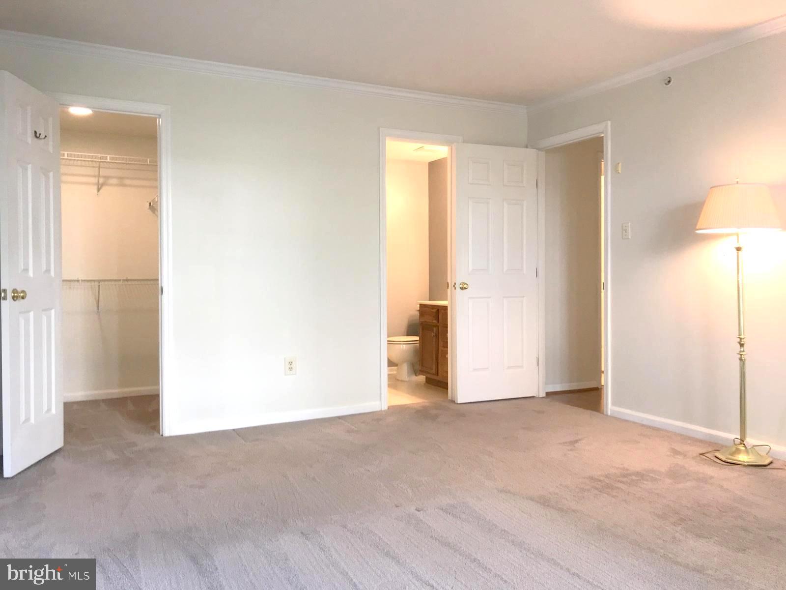 SOUTHFIELD CONDO - Residential