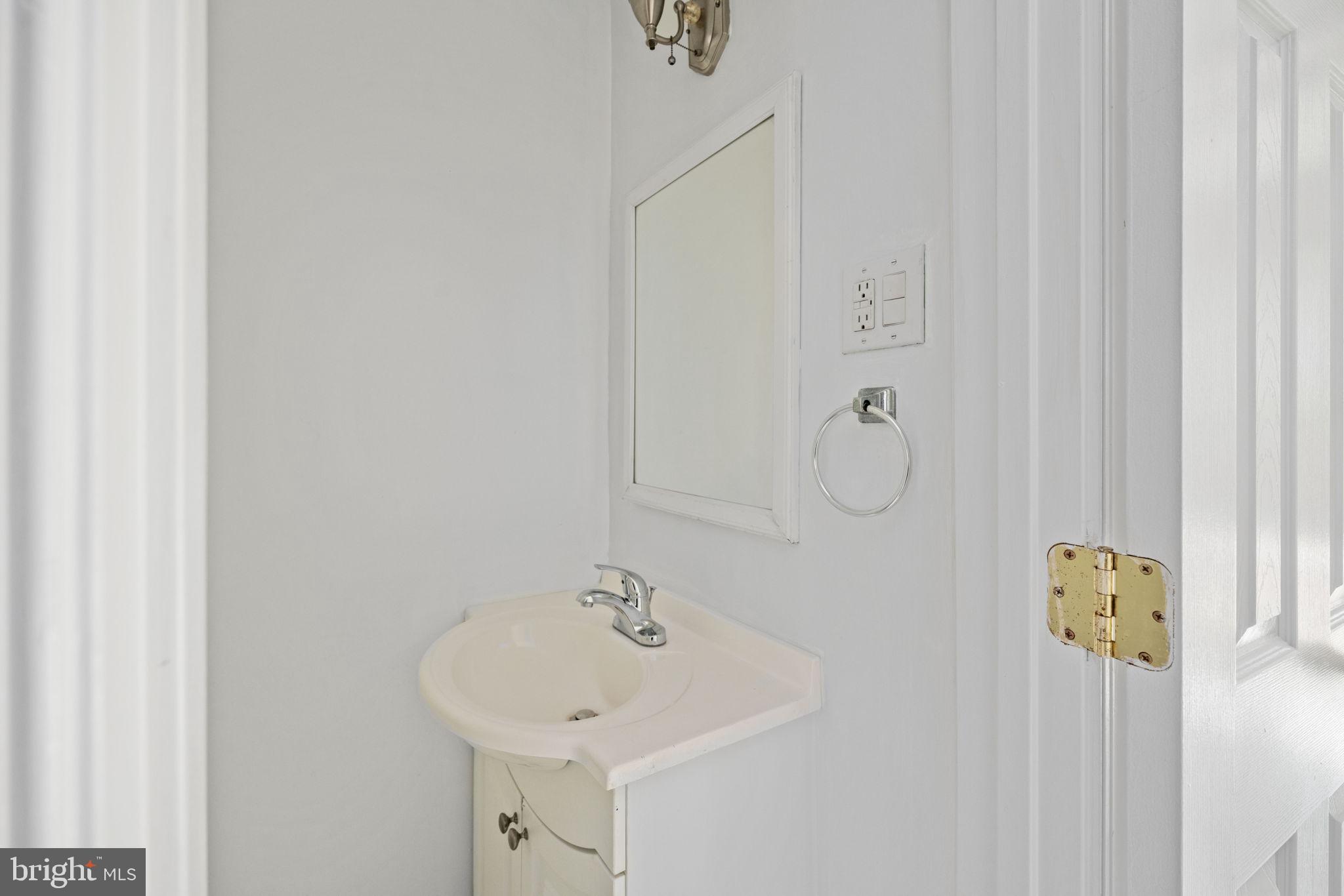 CENTRAL PARK TOWNHOMES - Residential