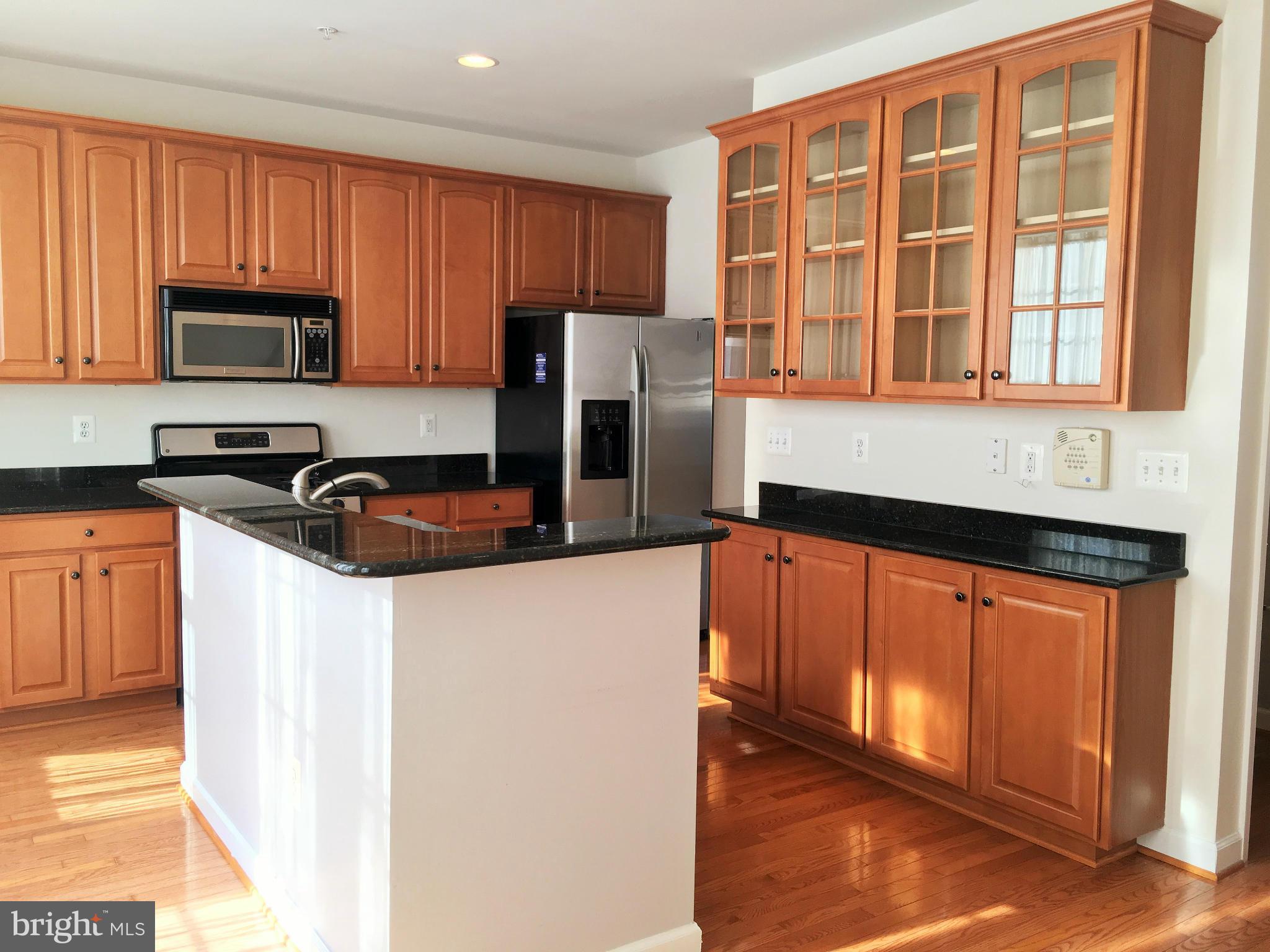 VILLAGES OF URBANA - Residential Lease