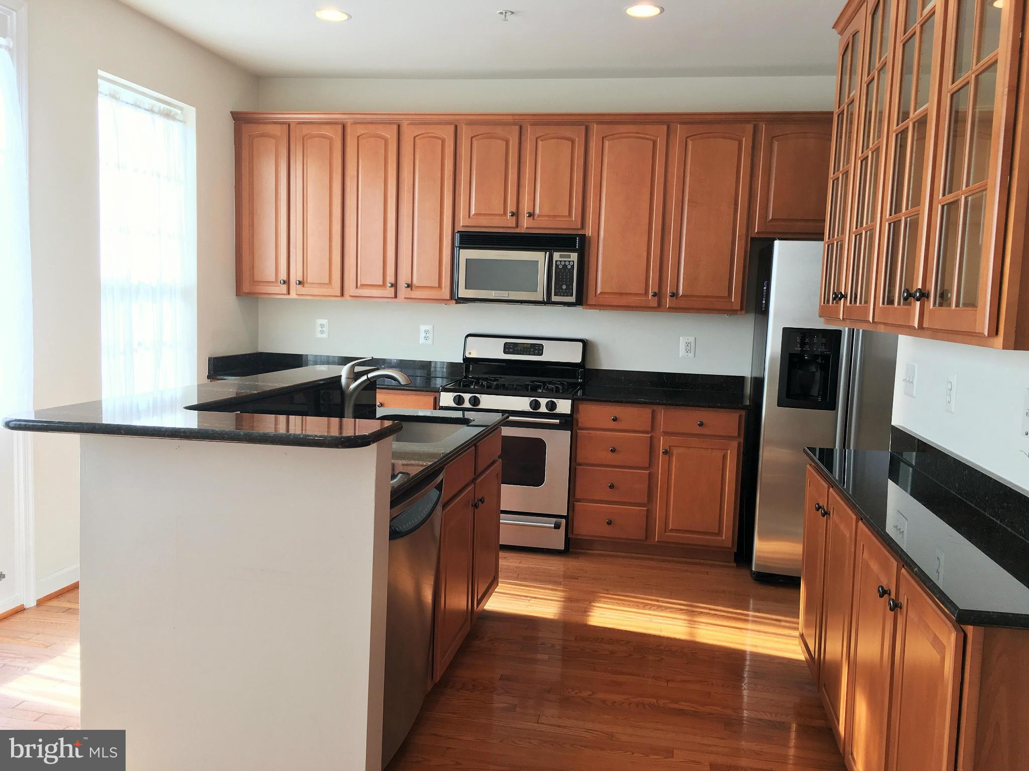 VILLAGES OF URBANA - Residential Lease