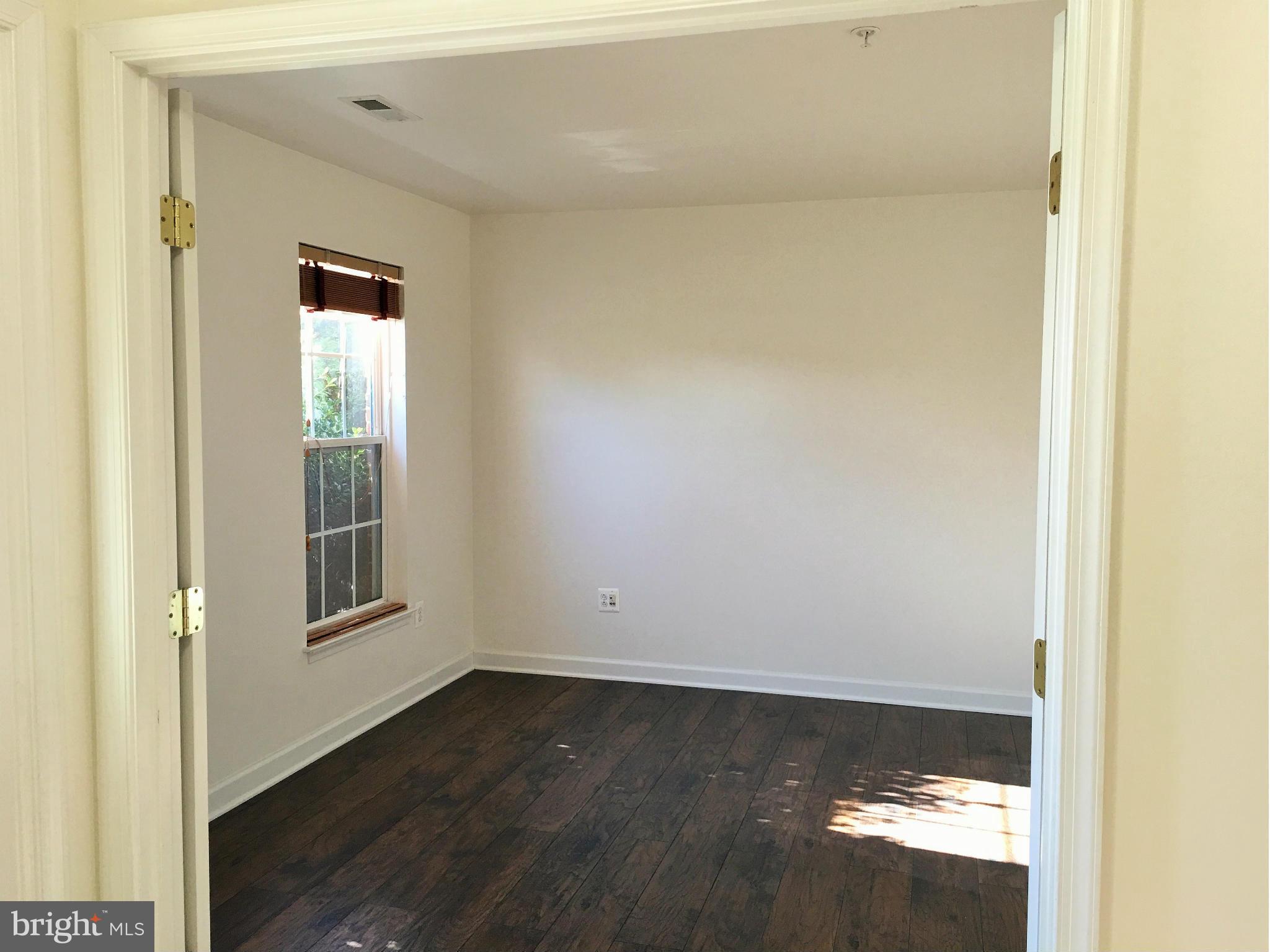 VILLAGES OF URBANA - Residential Lease