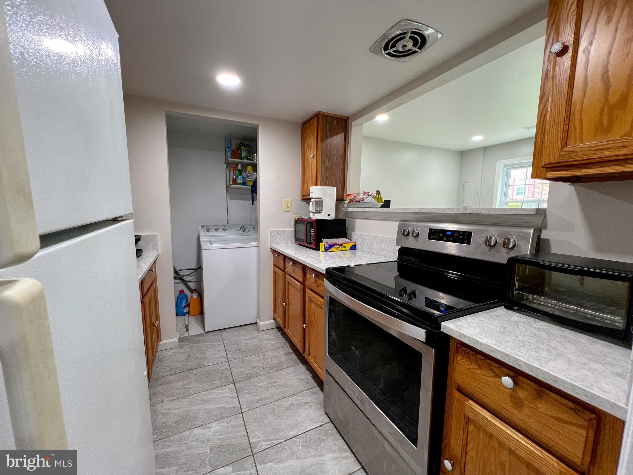 THE HIGHLANDS - Residential