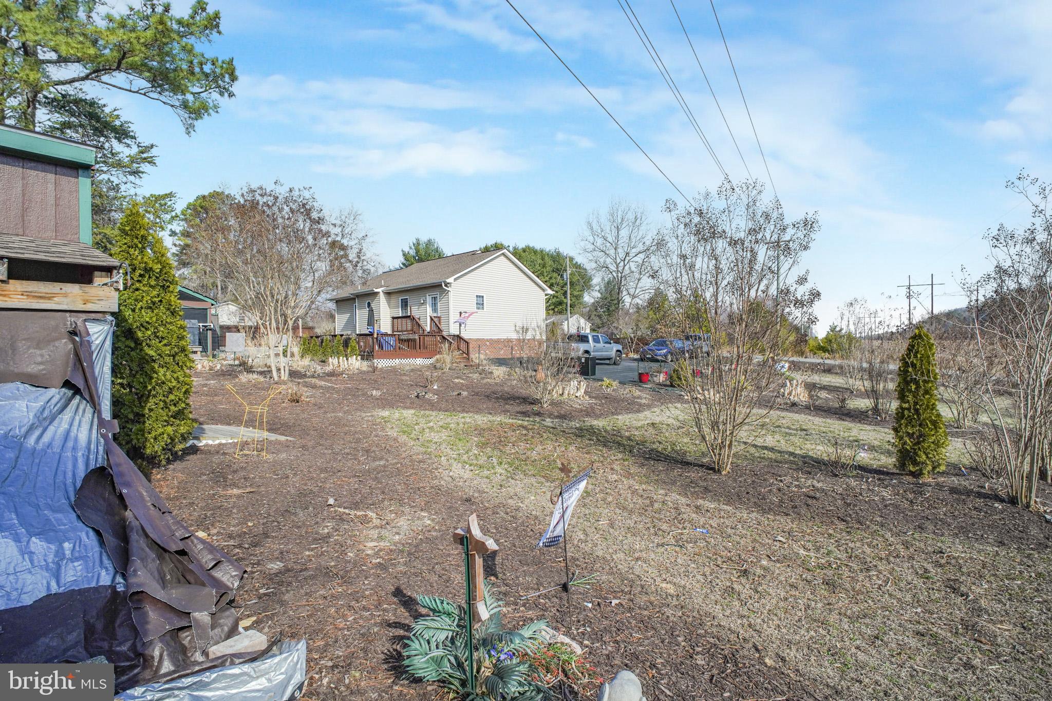 CAROLINE PINES - Residential