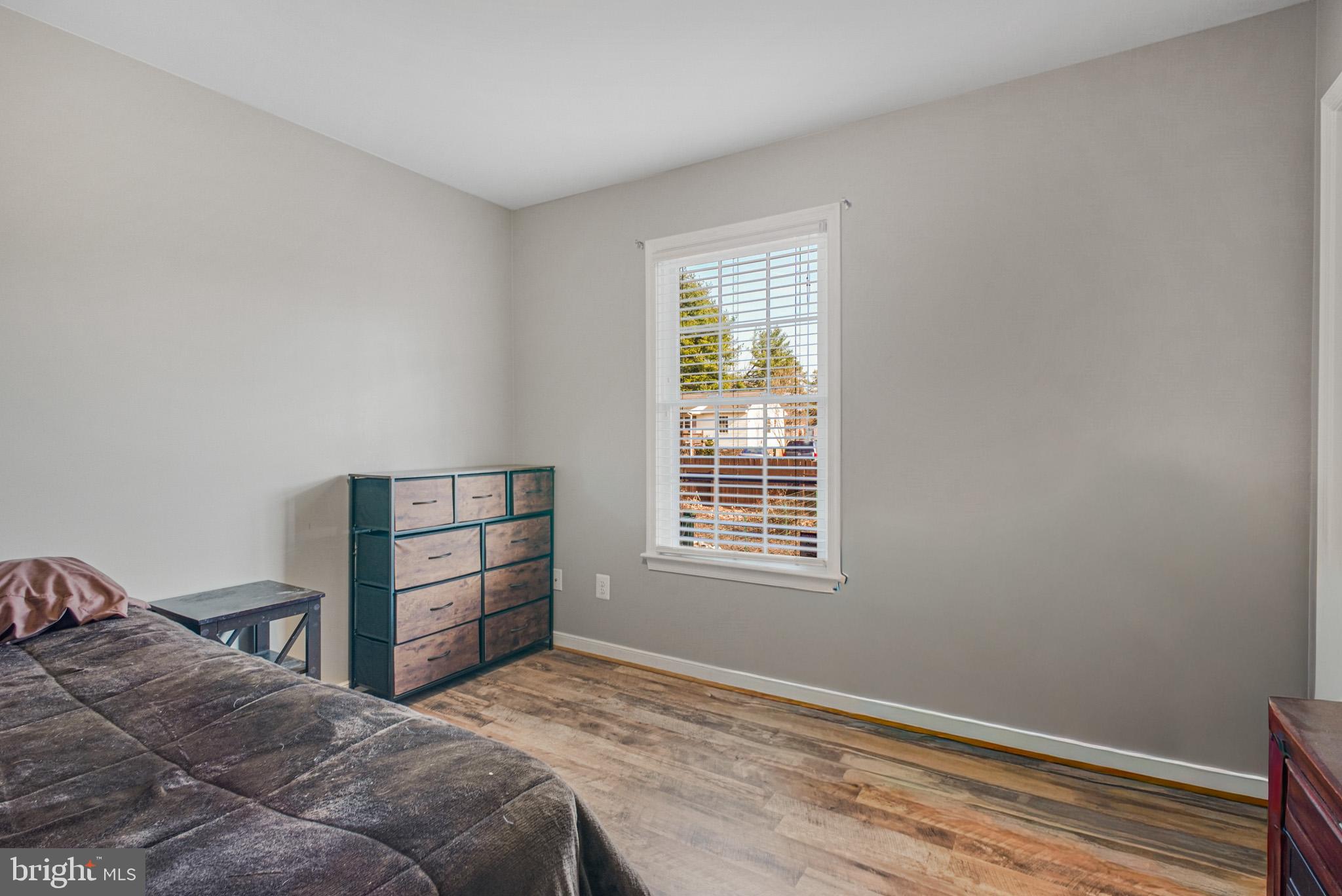 CAROLINE PINES - Residential