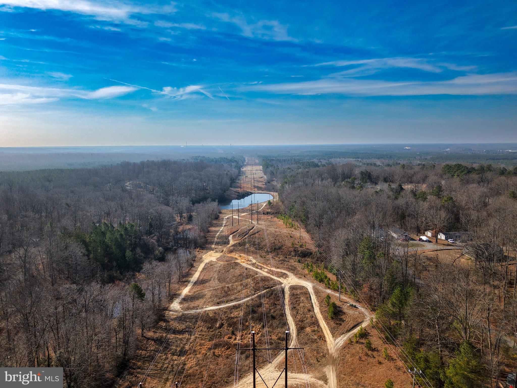 CAROLINE PINES - Residential