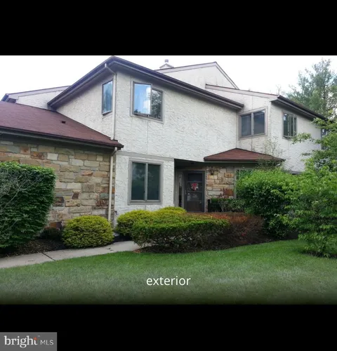 61 Woodmont Drive, Lawrenceville, NJ 08648 - MLS#: NJME2073522