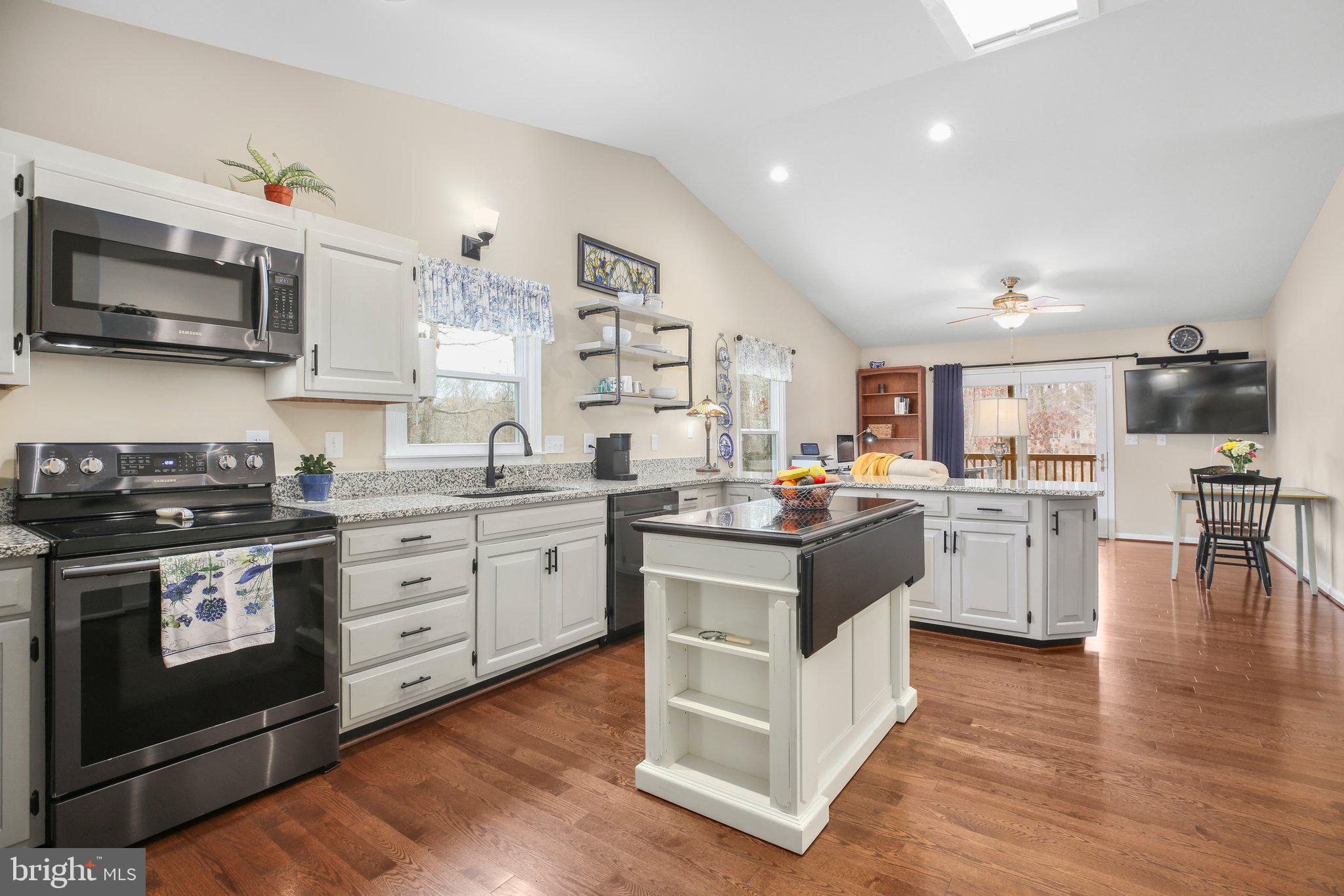 LAKE OF THE WOODS - Residential