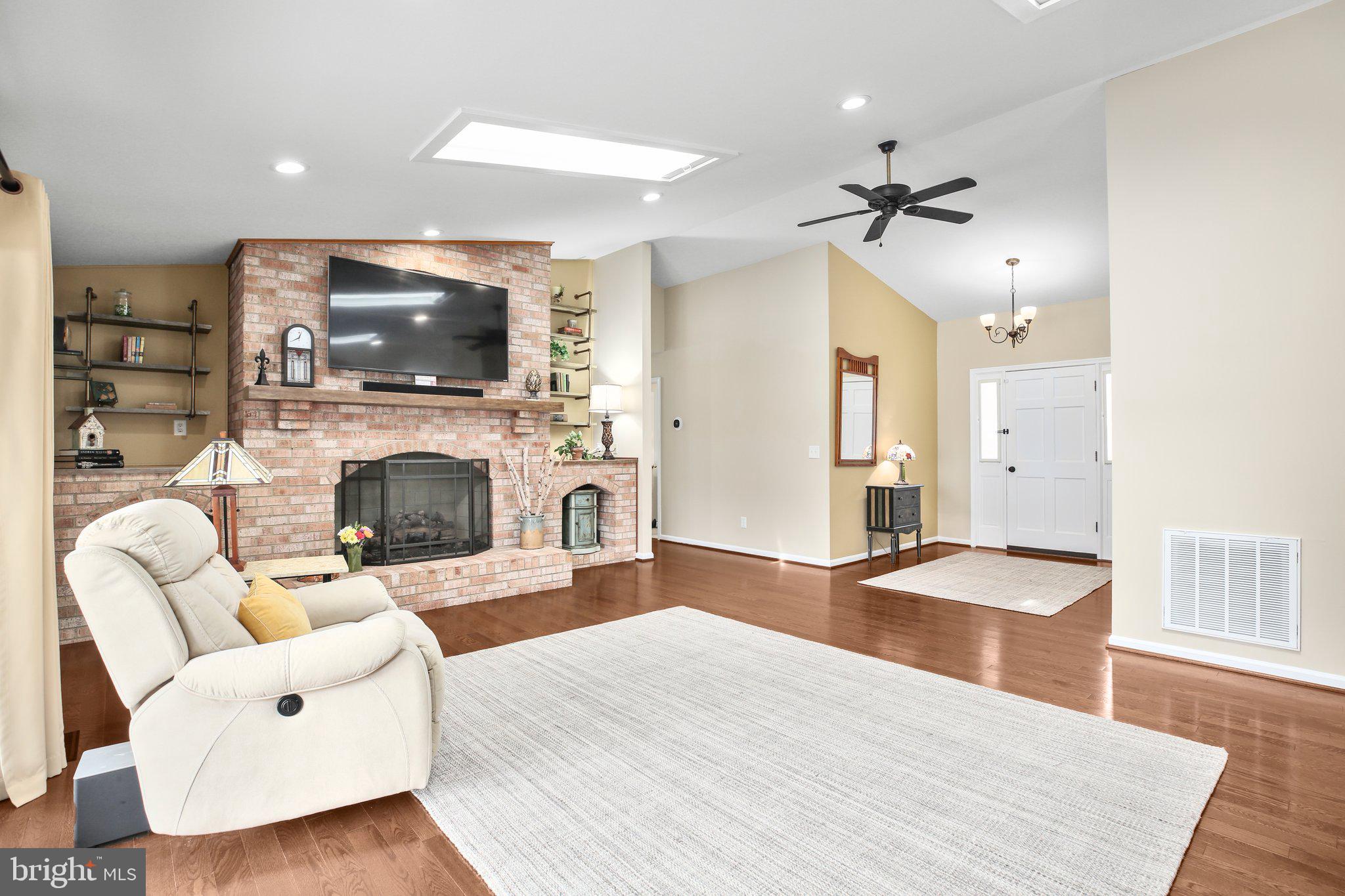 LAKE OF THE WOODS - Residential