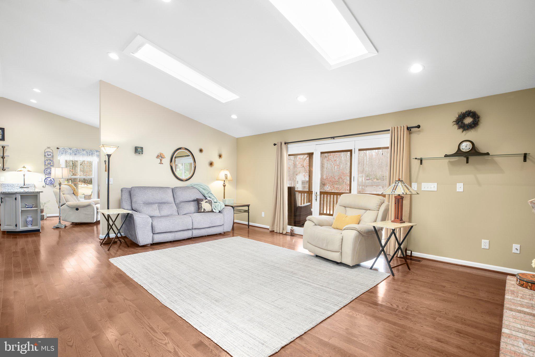 LAKE OF THE WOODS - Residential