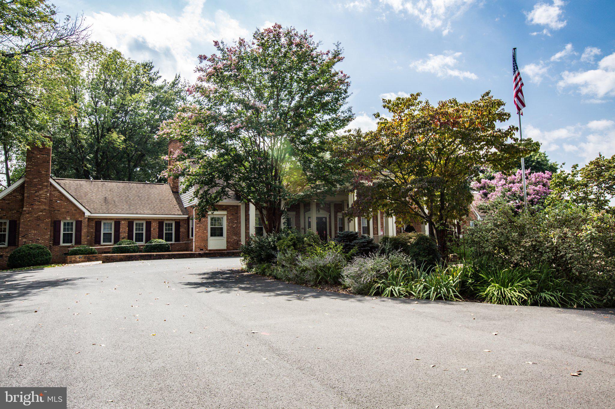 LAKE OF THE WOODS - Residential